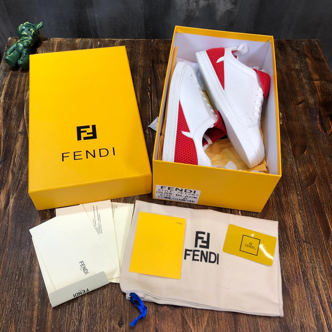 FENDI SNEAKER
