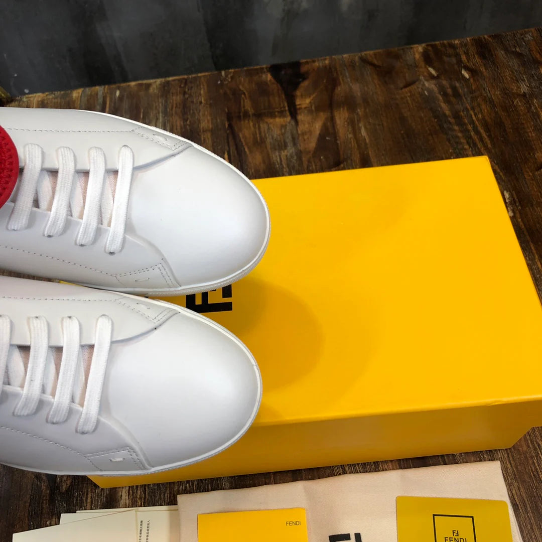 FENDI SNEAKER