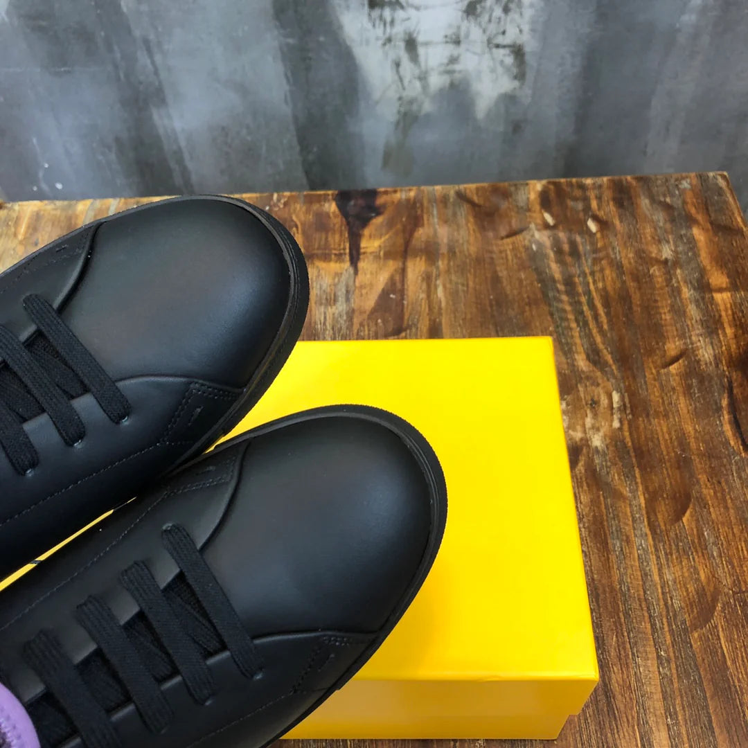 FENDI SNEAKER