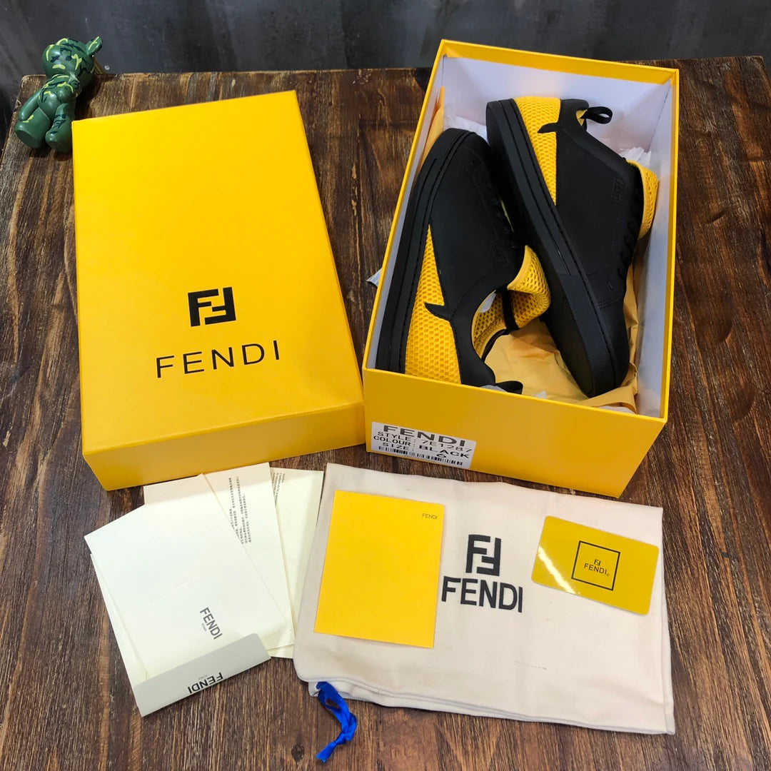 FENDI SNEAKER