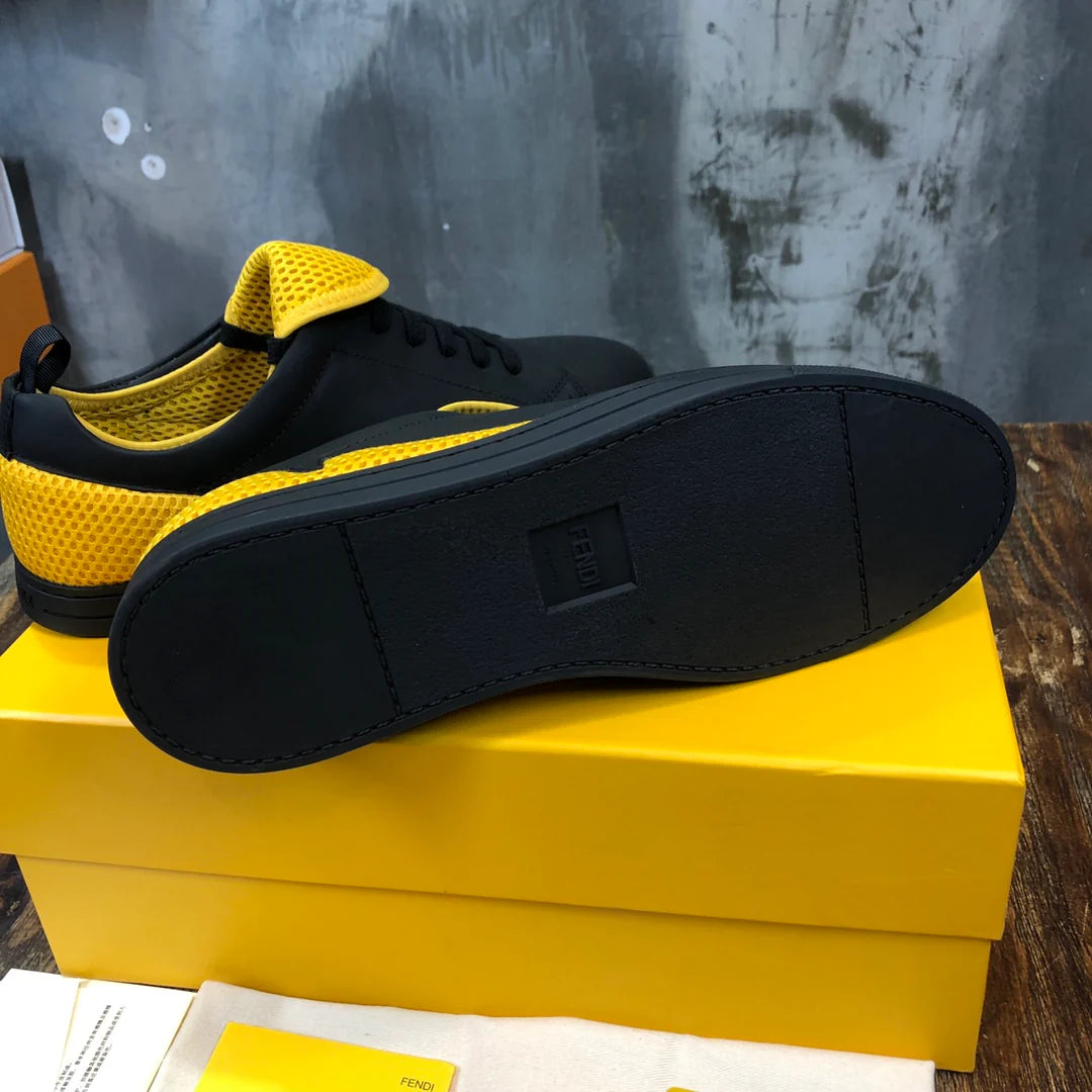 FENDI SNEAKER