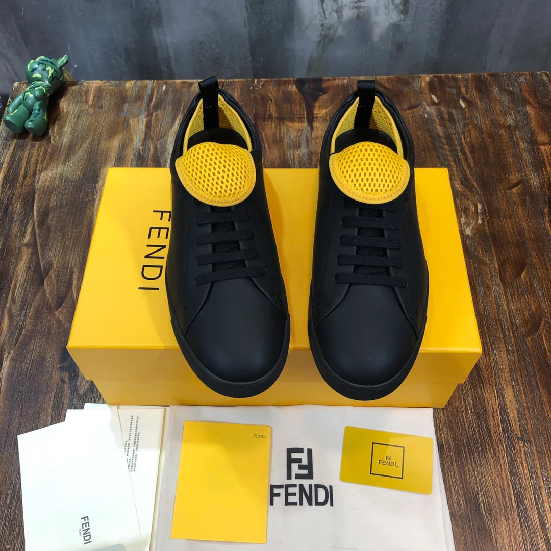 FENDI SNEAKER