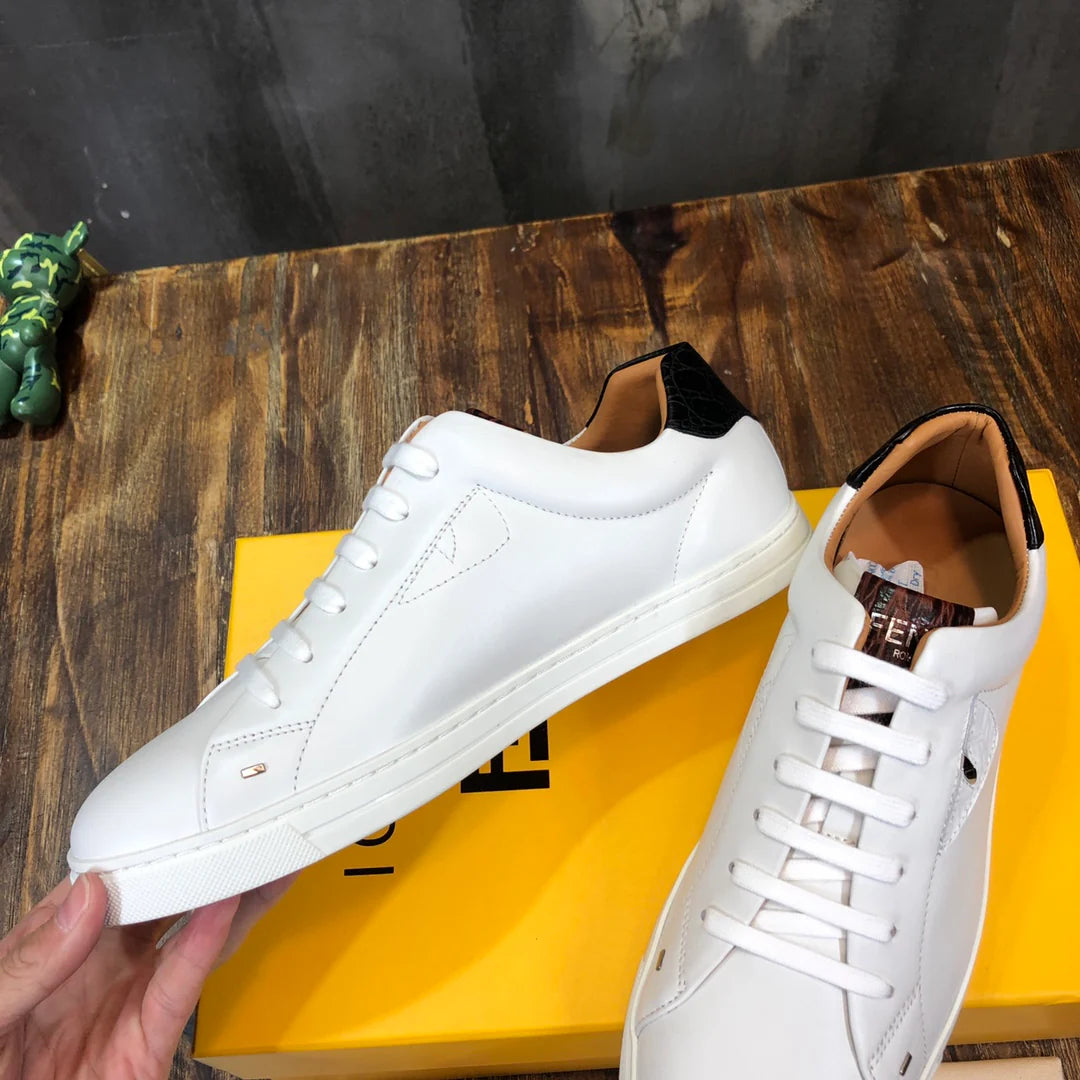 FENDI SNEAKER