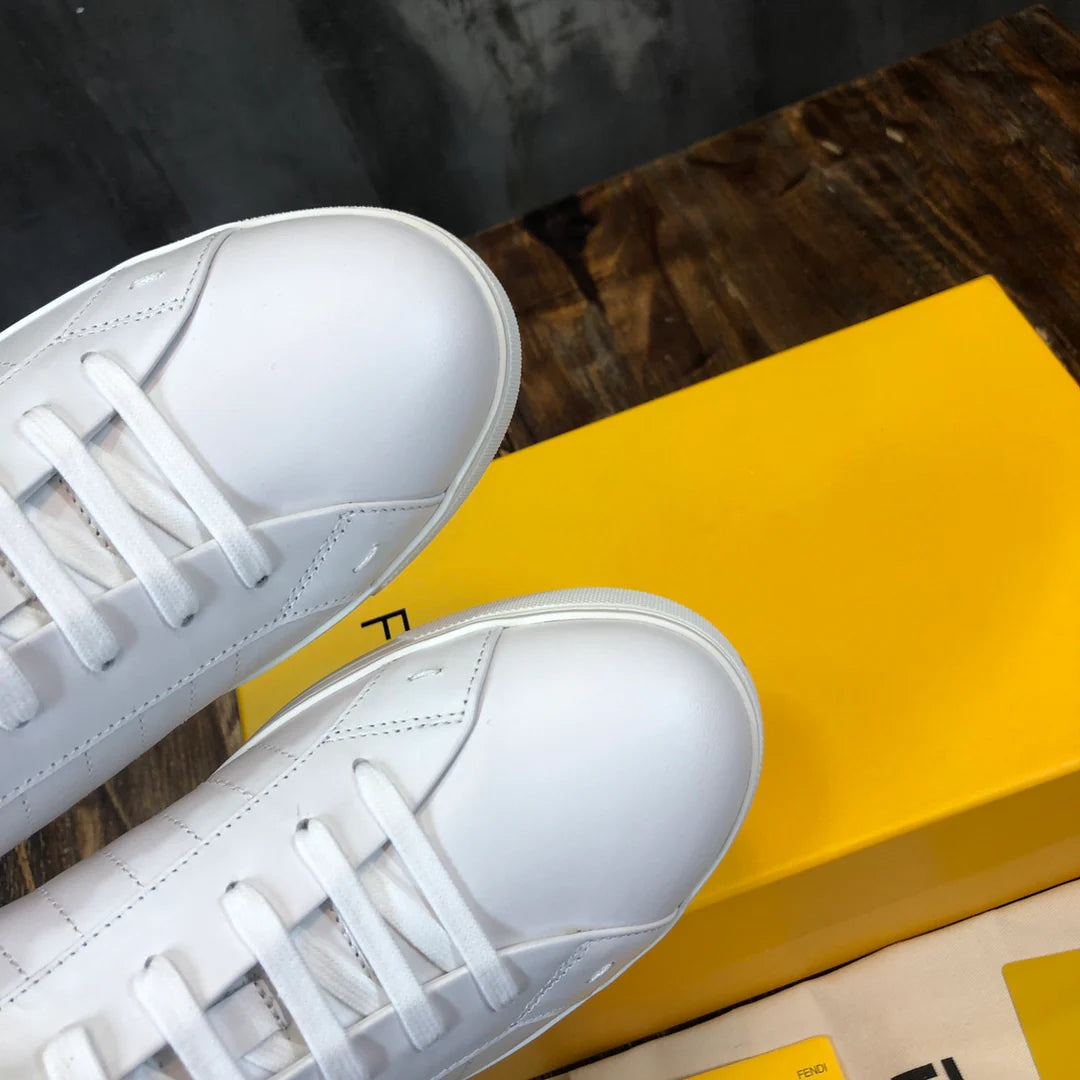 FENDI SNEAKER