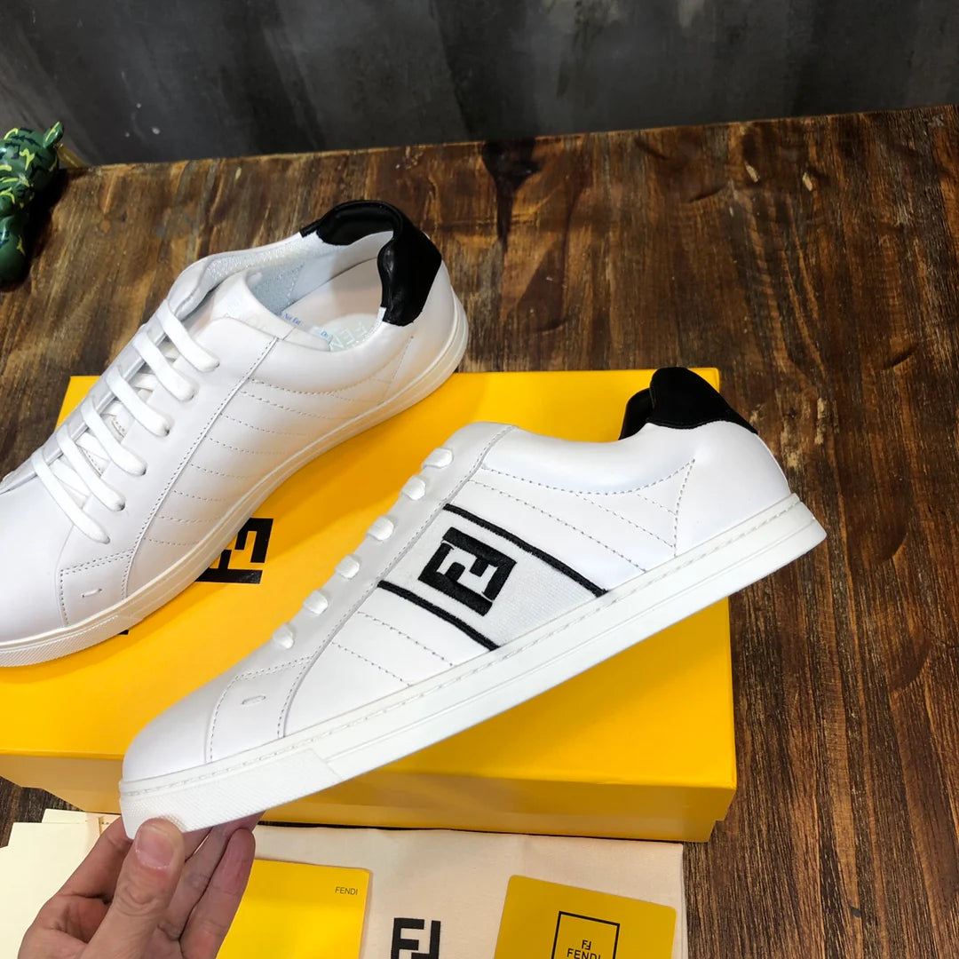 FENDI SNEAKER
