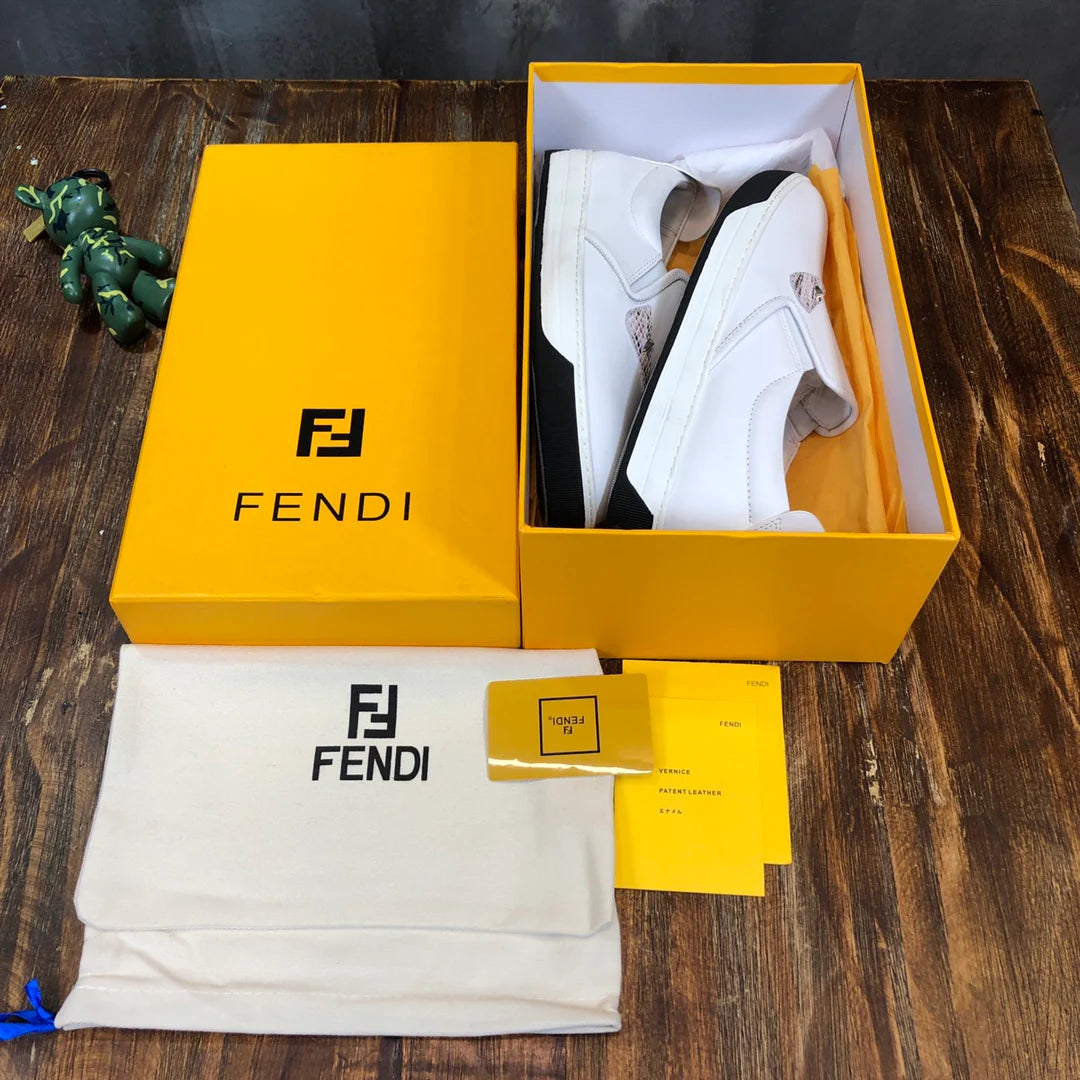 FENDI SNEAKER