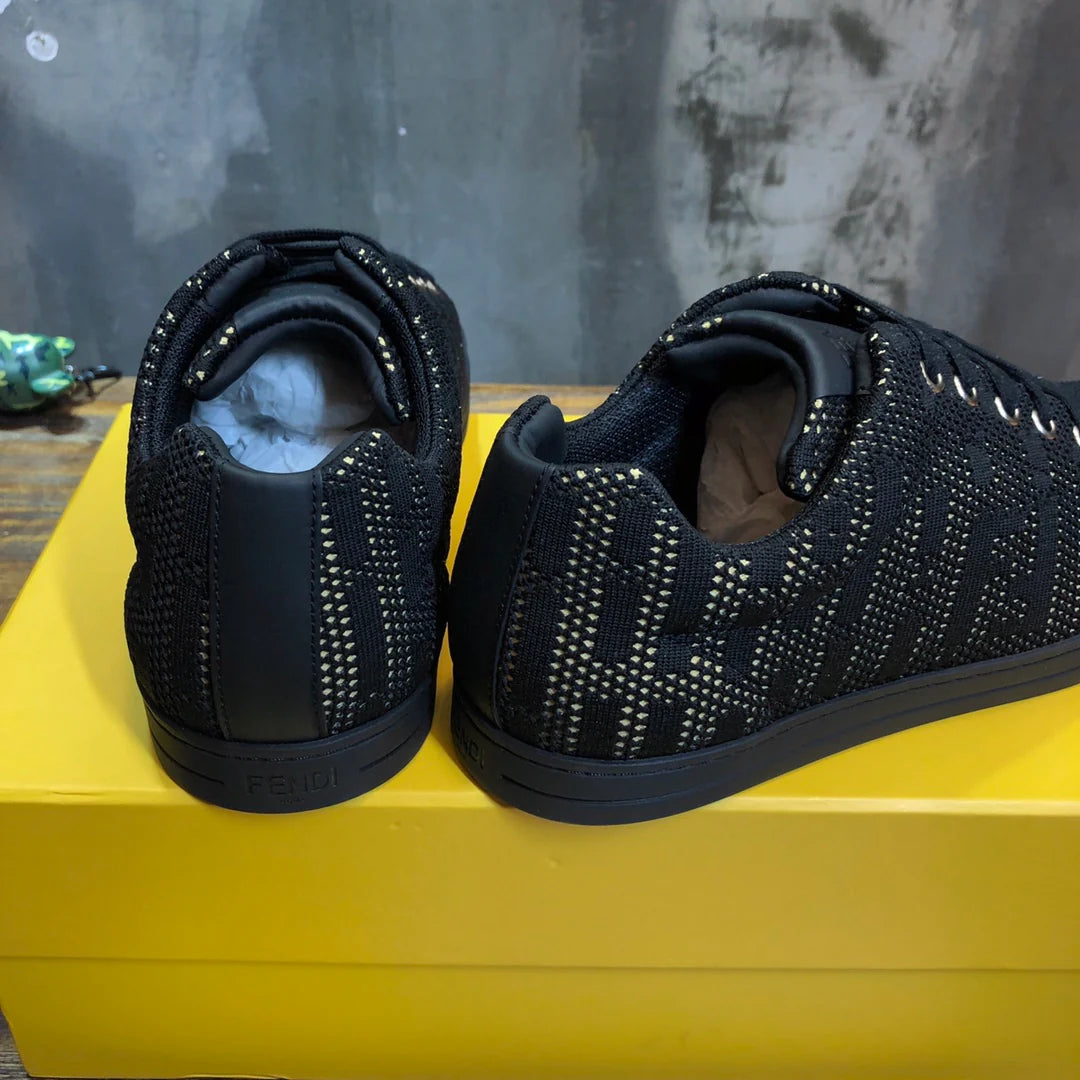 FENDI SNEAKER