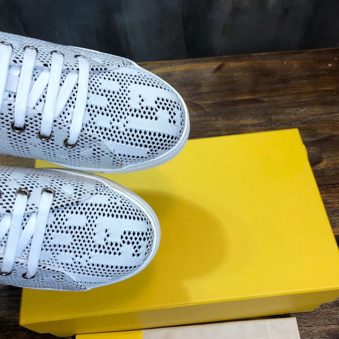 FENDI SNEAKER