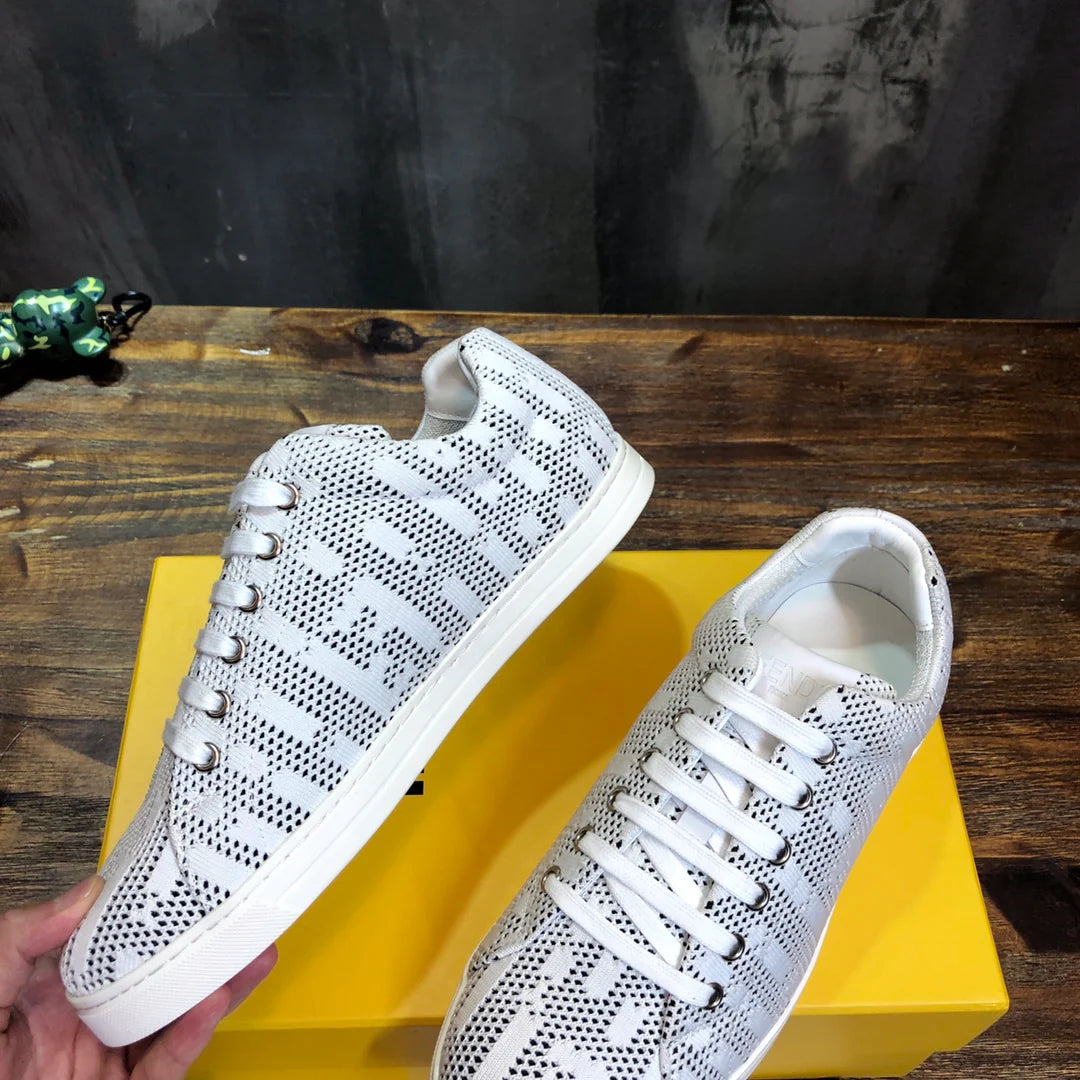 FENDI SNEAKER