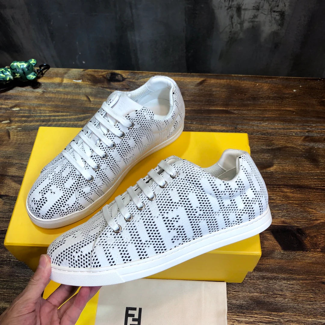 FENDI SNEAKER