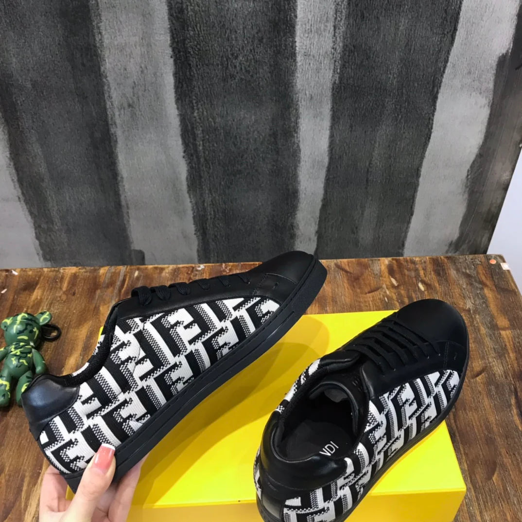 FENDI SNEAKER