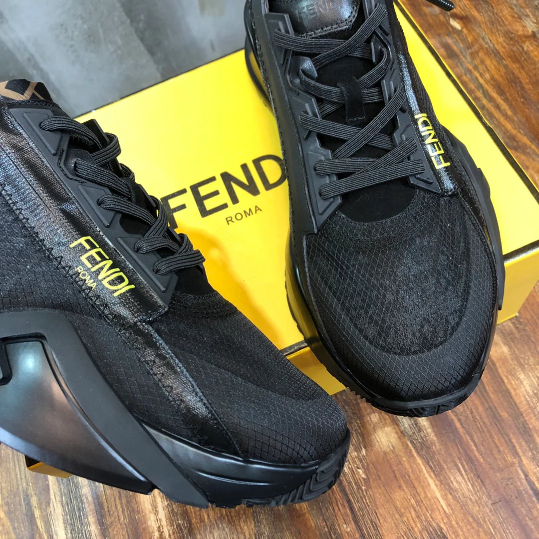 FENDI SNEAKER