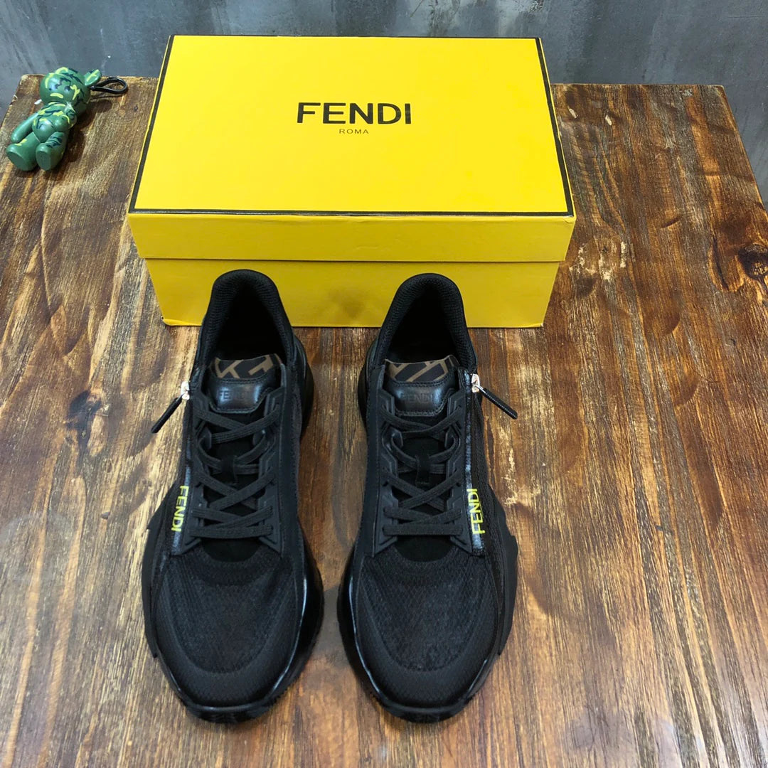FENDI SNEAKER