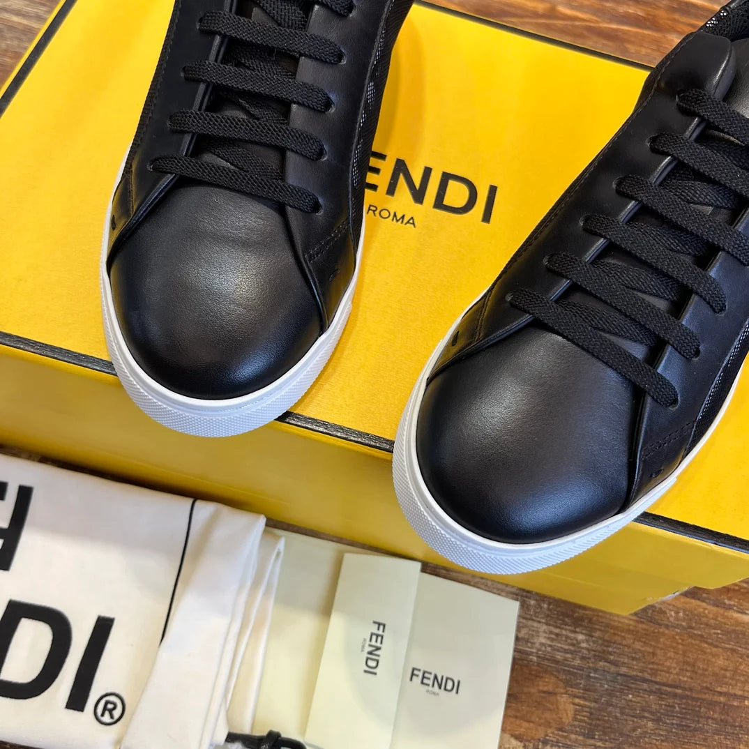 FENDI SNEAKER