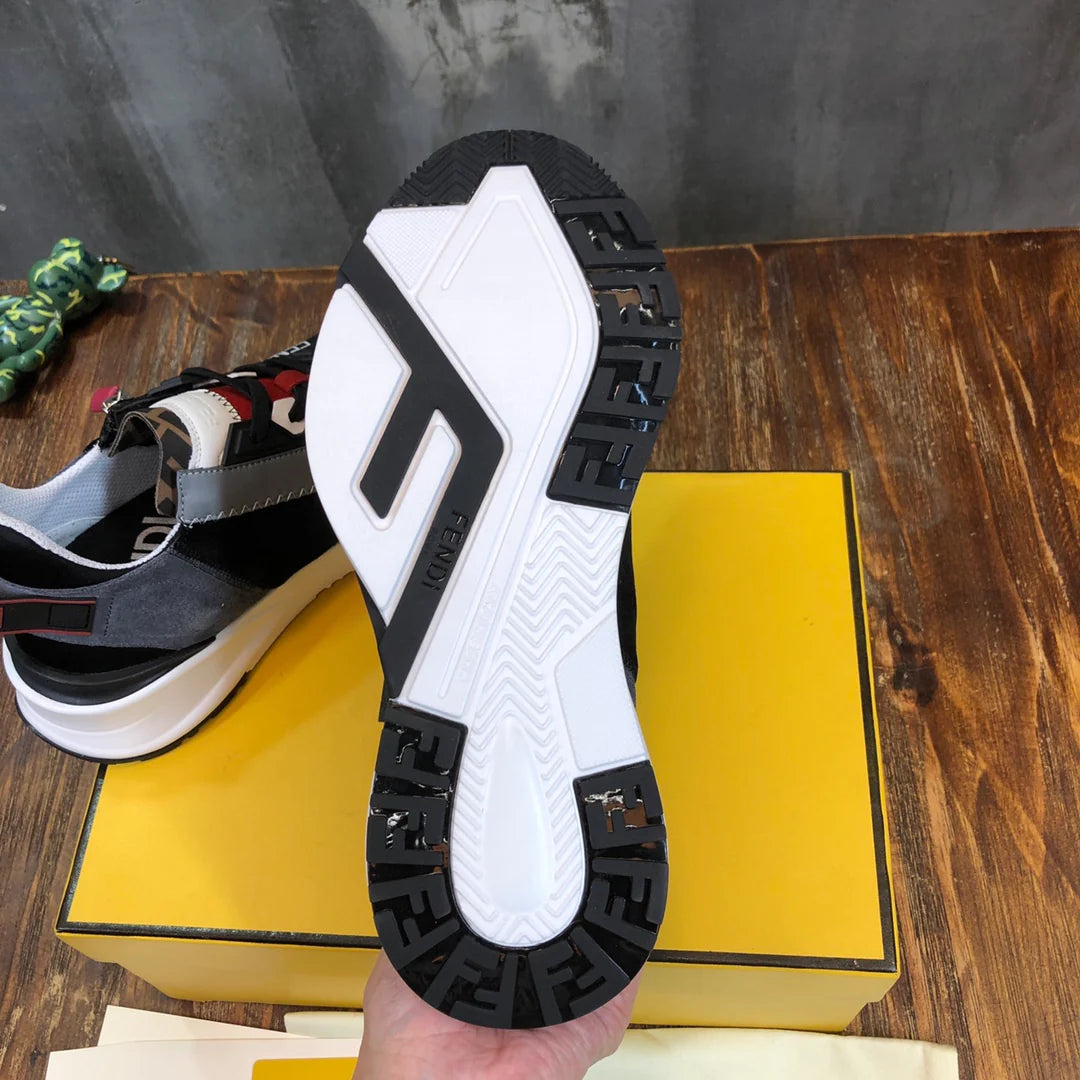 FENDI SNEAKER