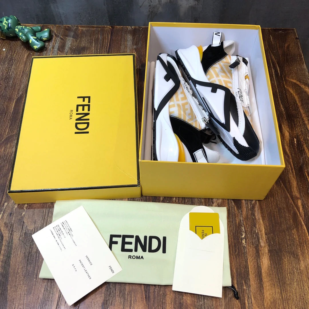 FENDI SNEAKER