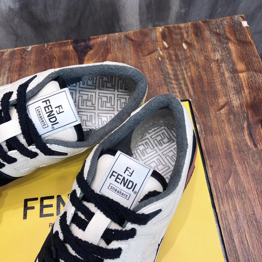 FENDI SNEAKER