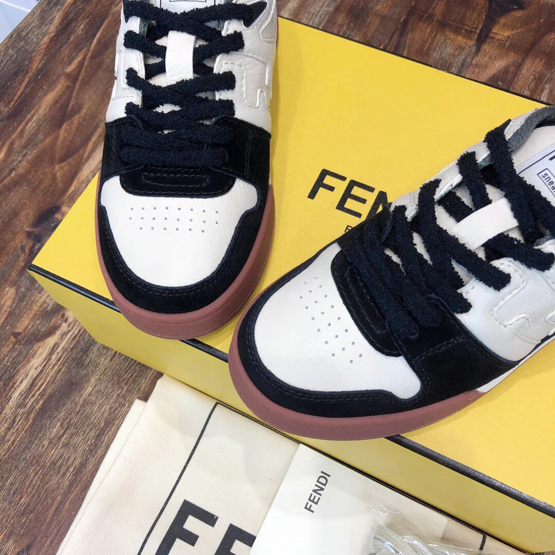 FENDI SNEAKER