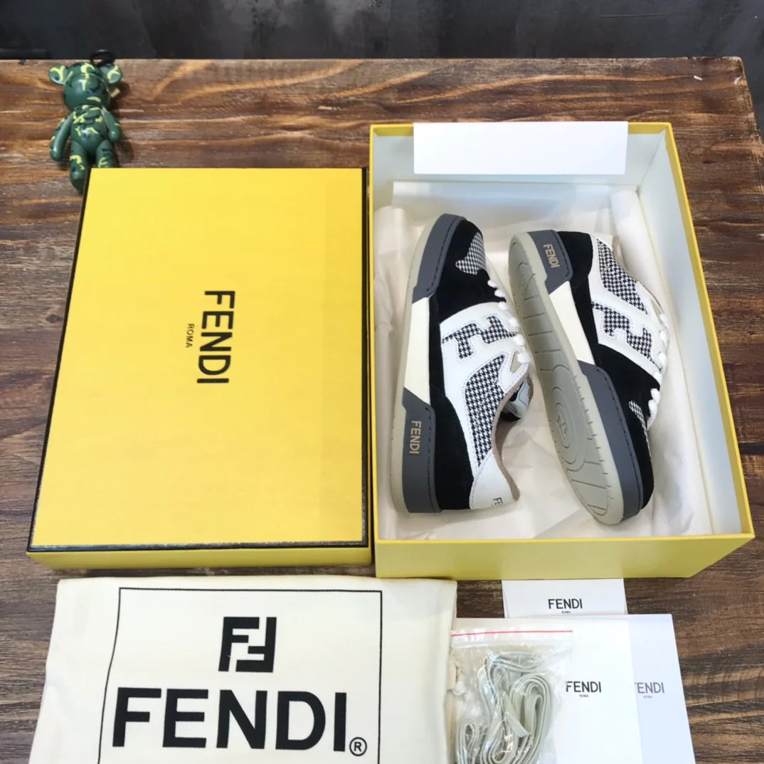 FENDI SNEAKER