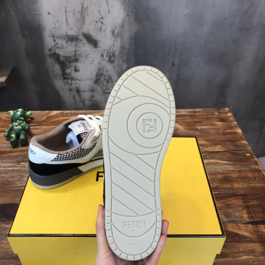 FENDI SNEAKER