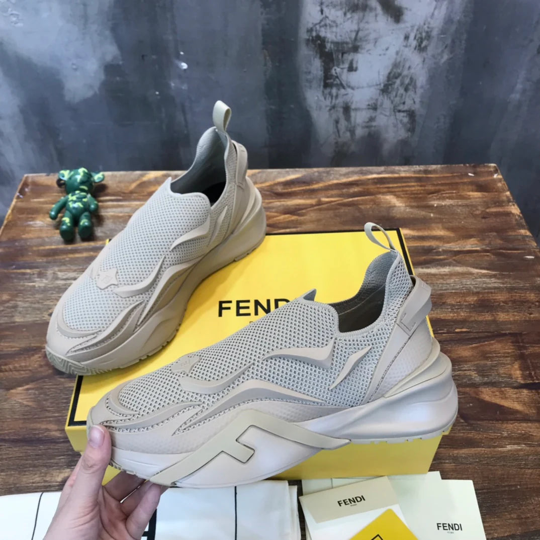 FENDI SNEAKER