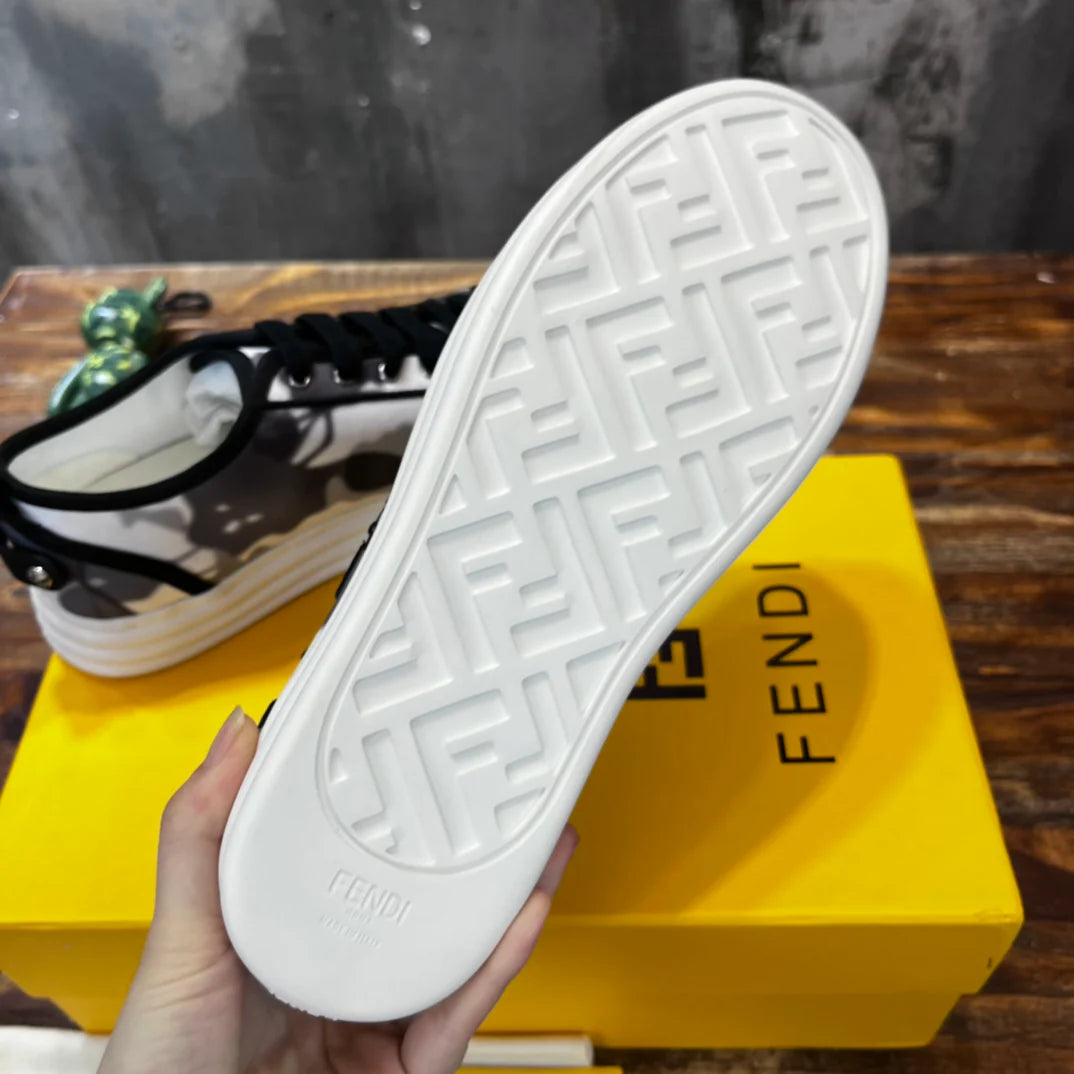 FENDI SNEAKER