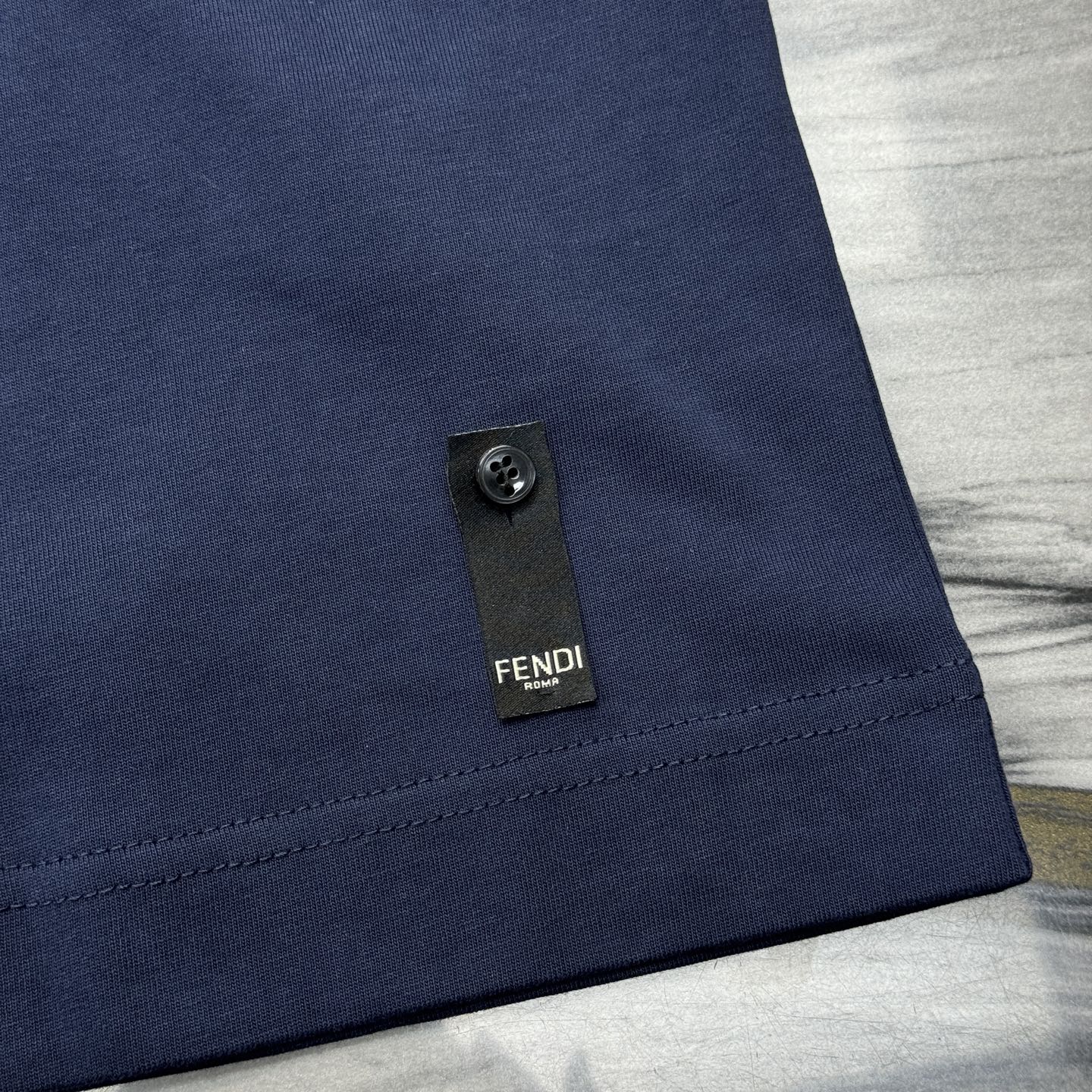 FENDI TSHIRT