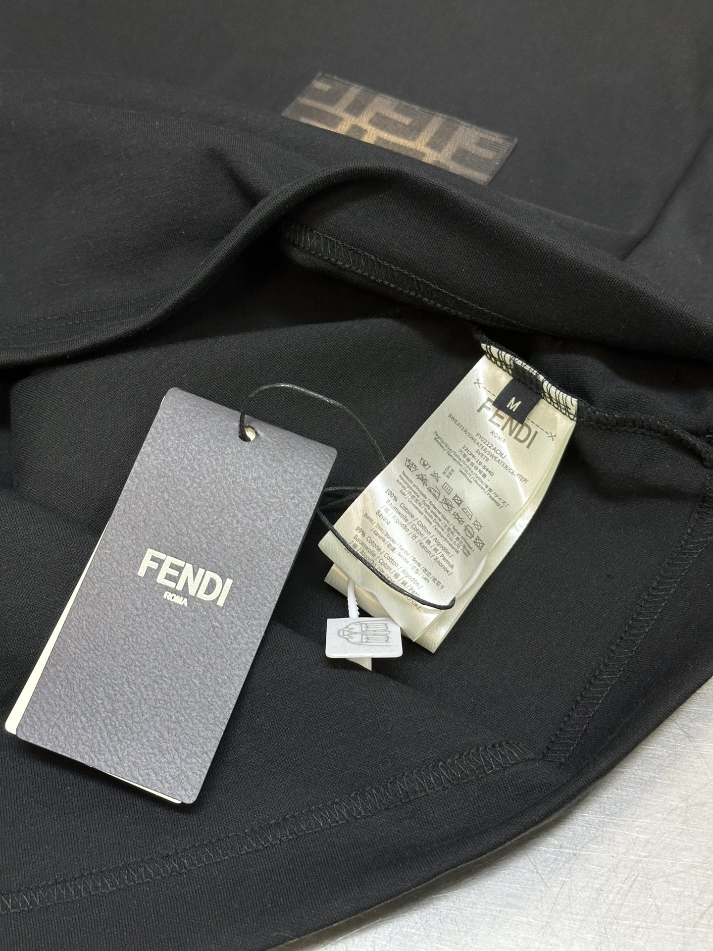 FENDI TSHIRT