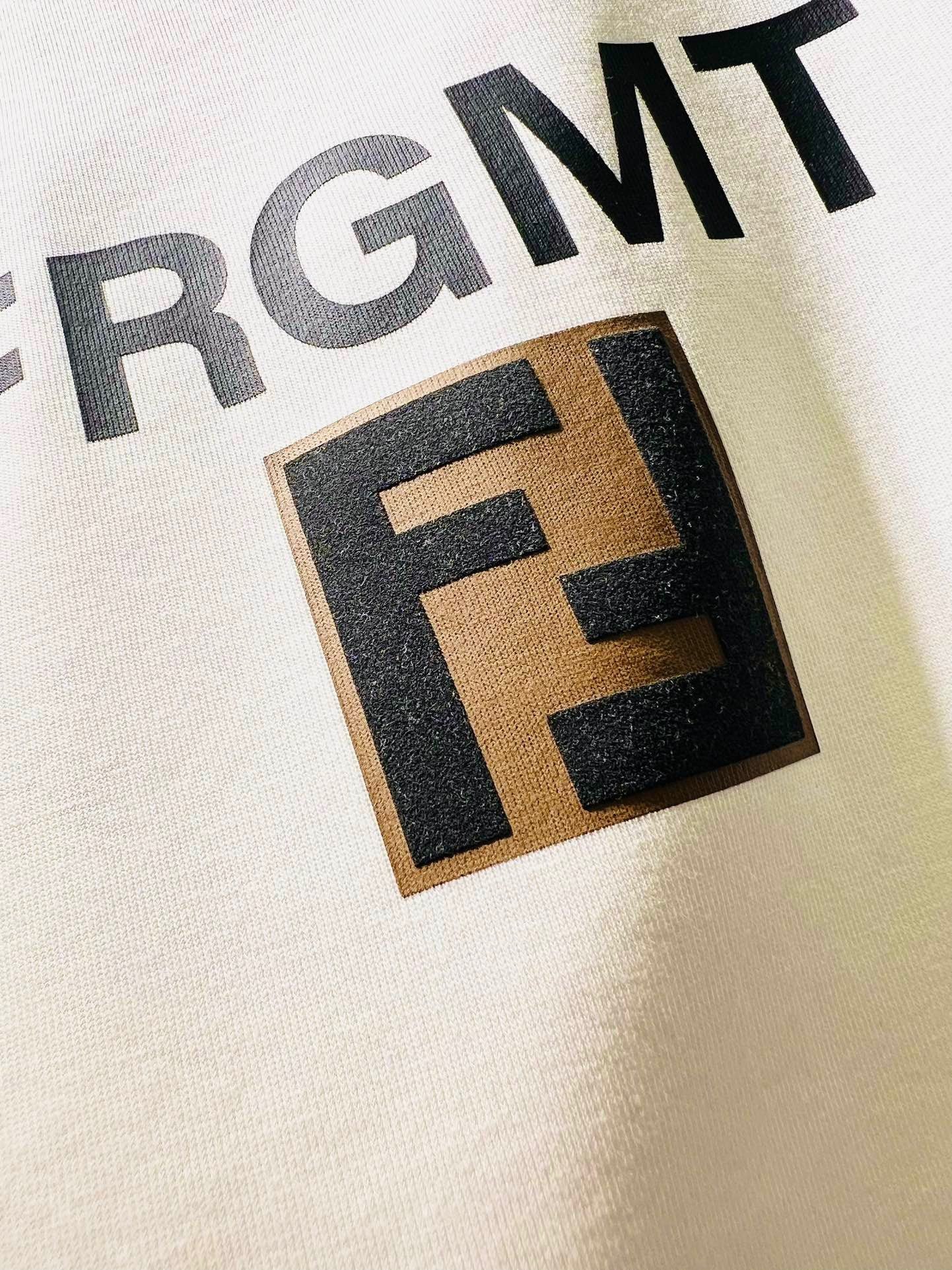 FENDI TSHIRT