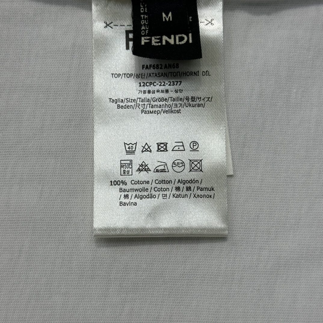 FENDI TSHIRT