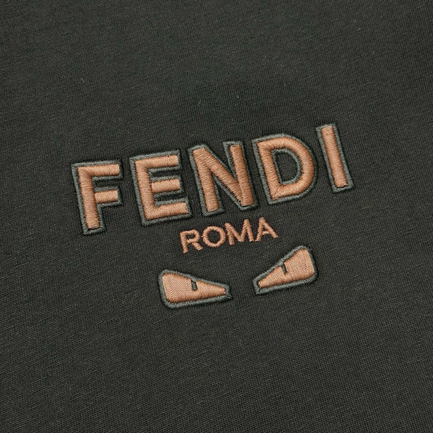 FENDI TSHIRT