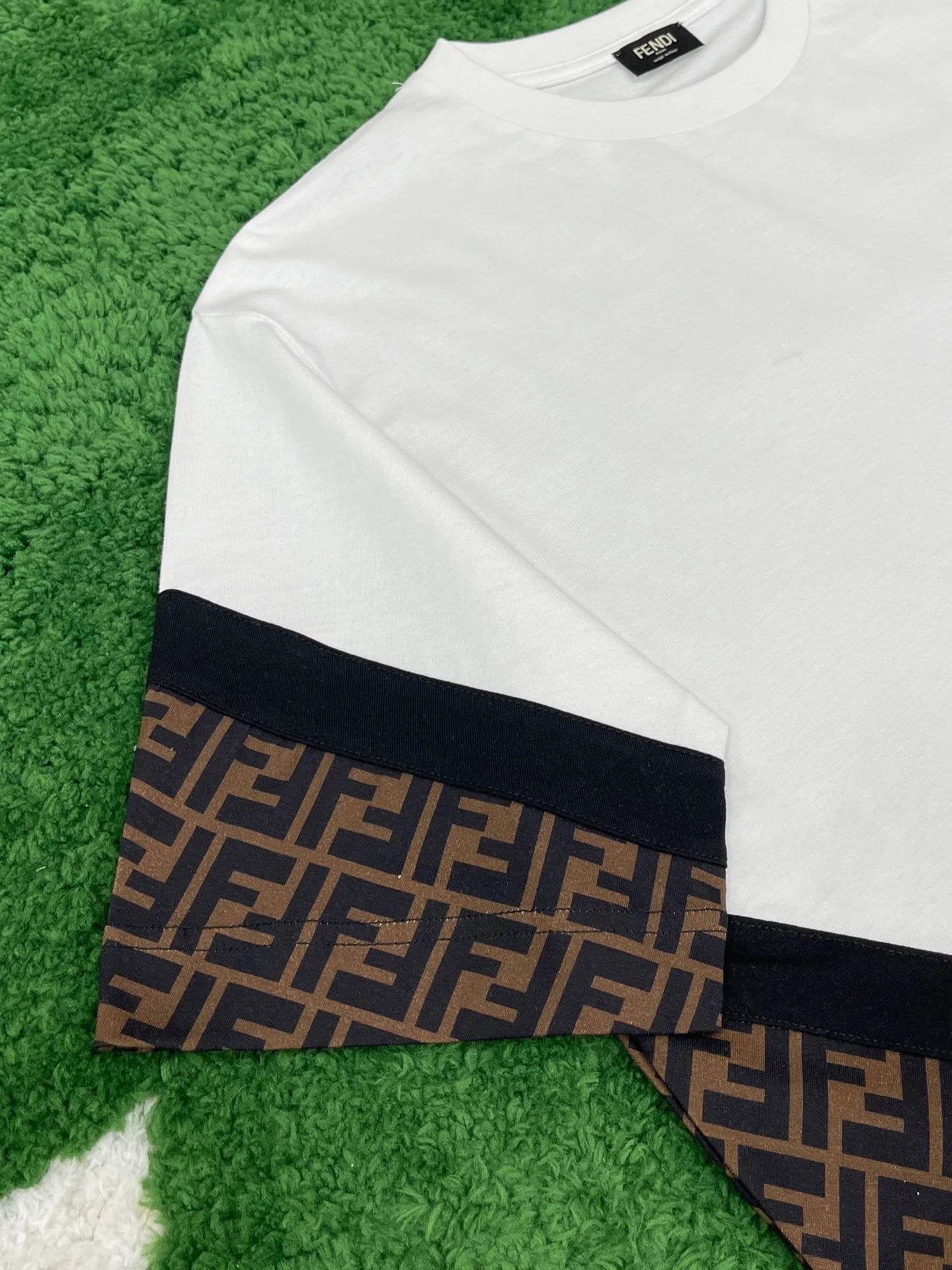 FENDI TSHIRT