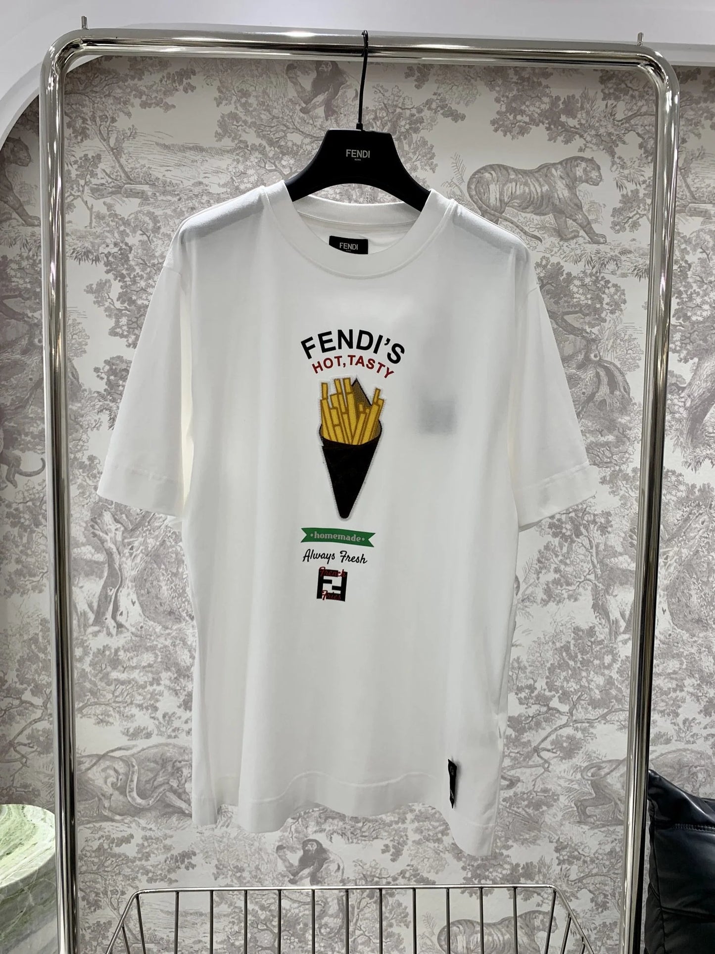 FENDI TSHIRT