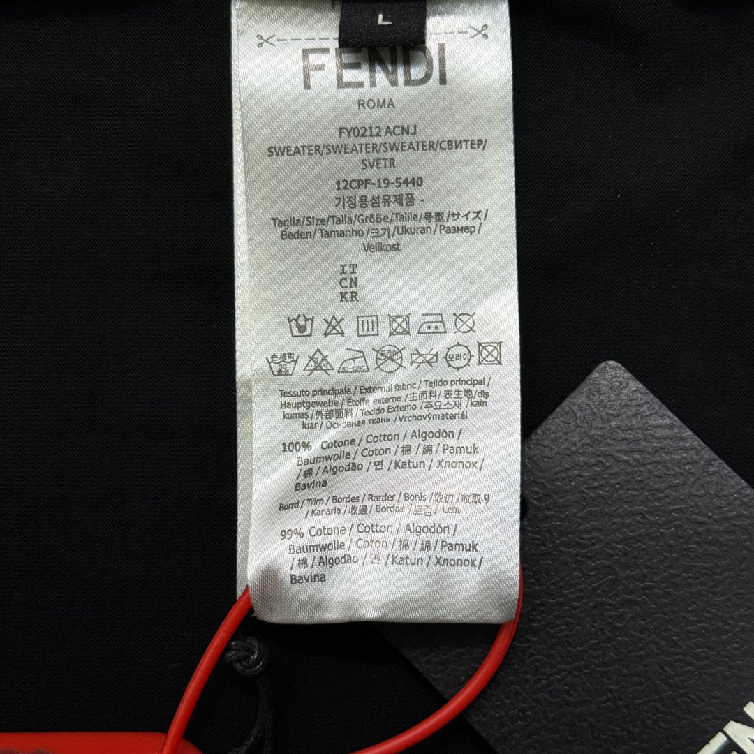 FENDI TSHIRT