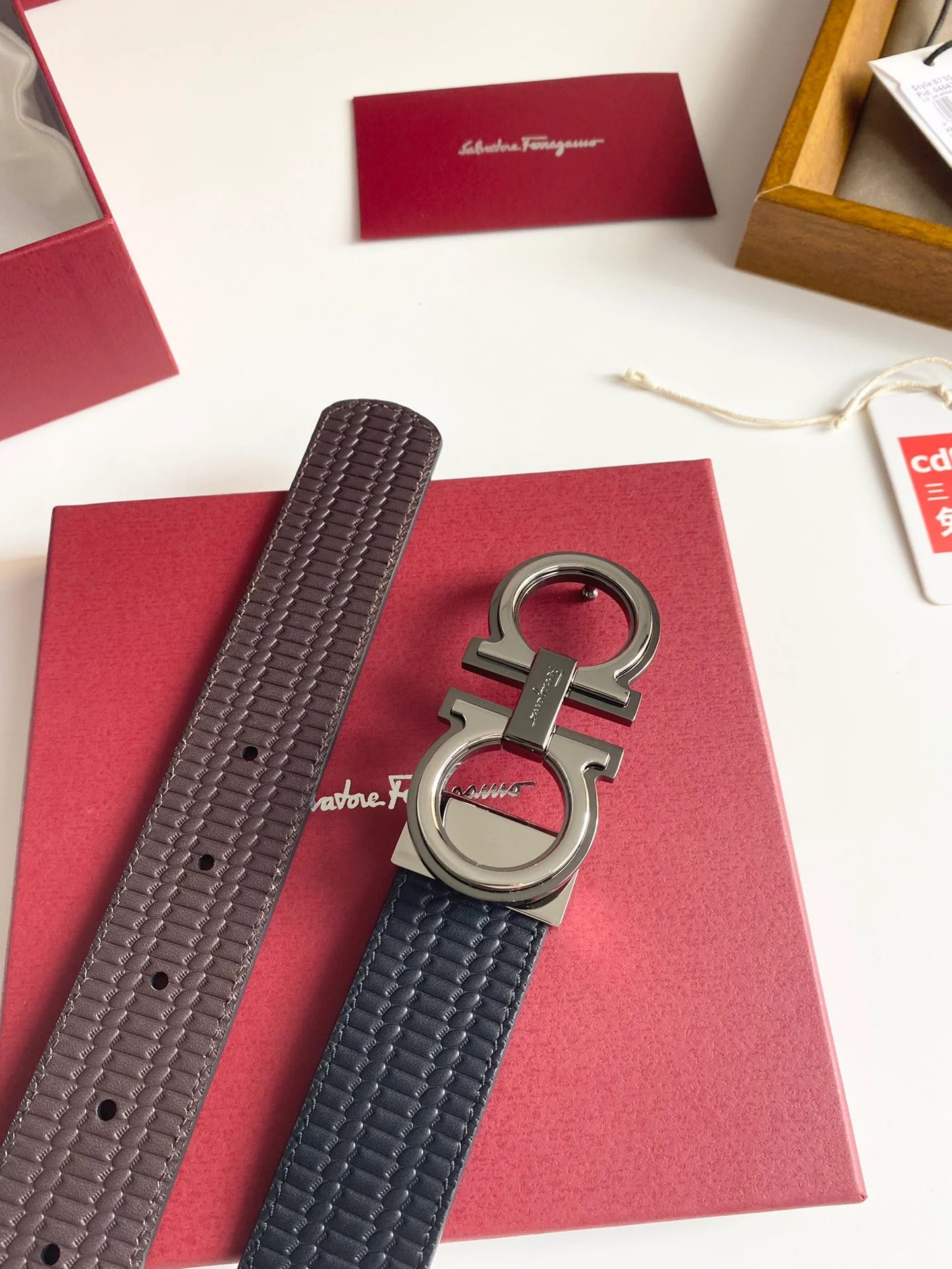 FERRAGAMO BELT