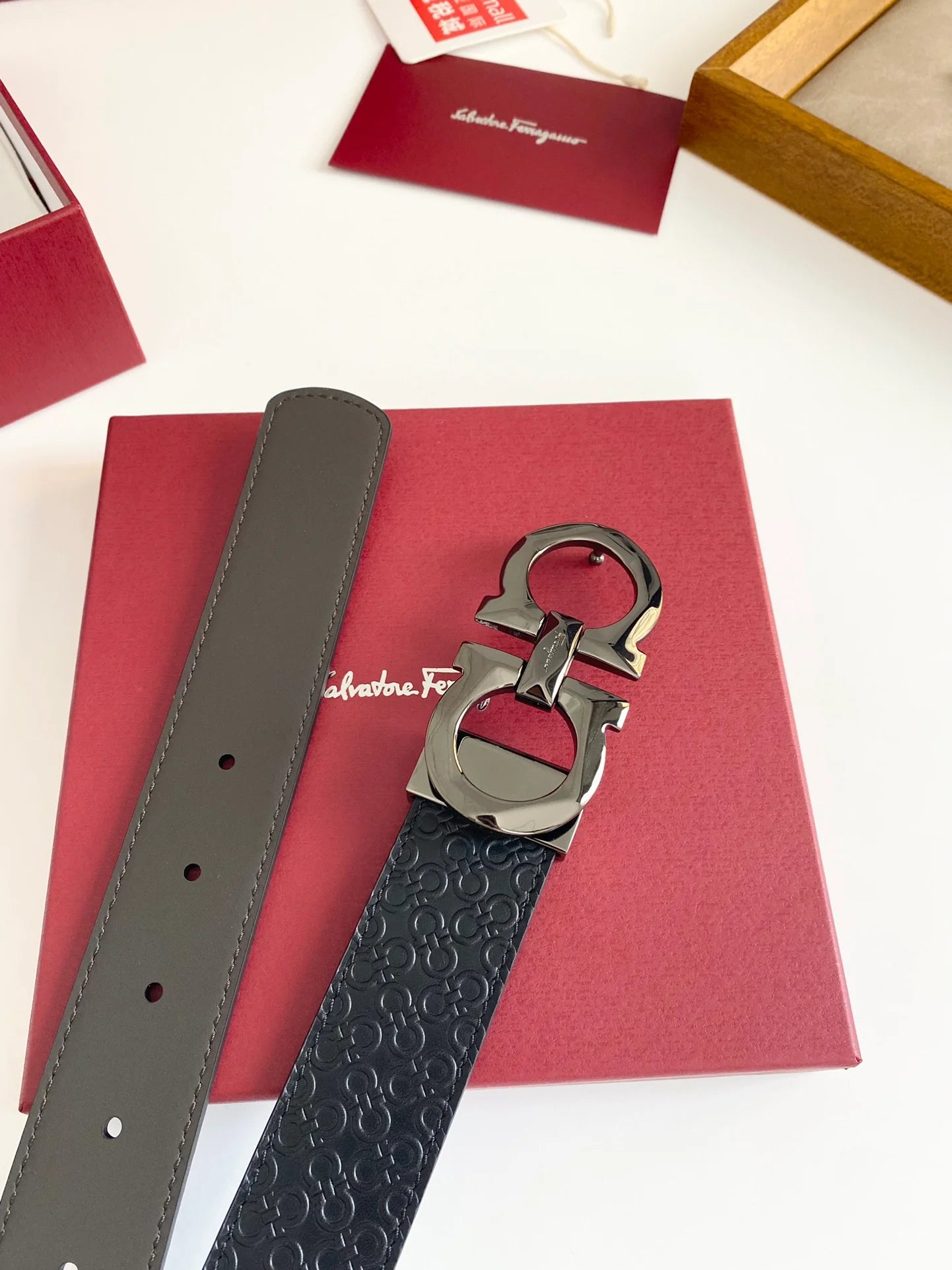FERRAGAMO BELT