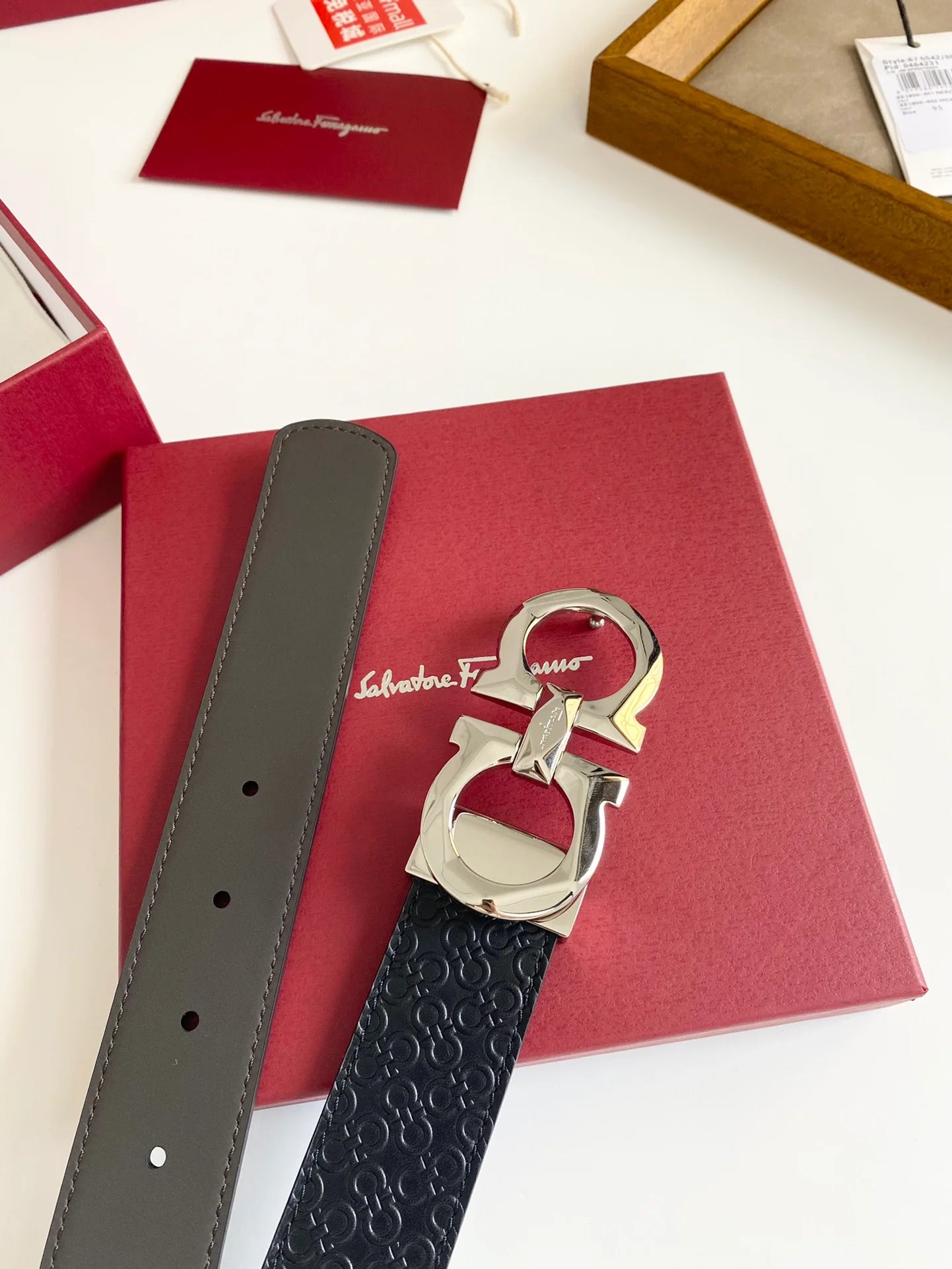 FERRAGAMO BELT