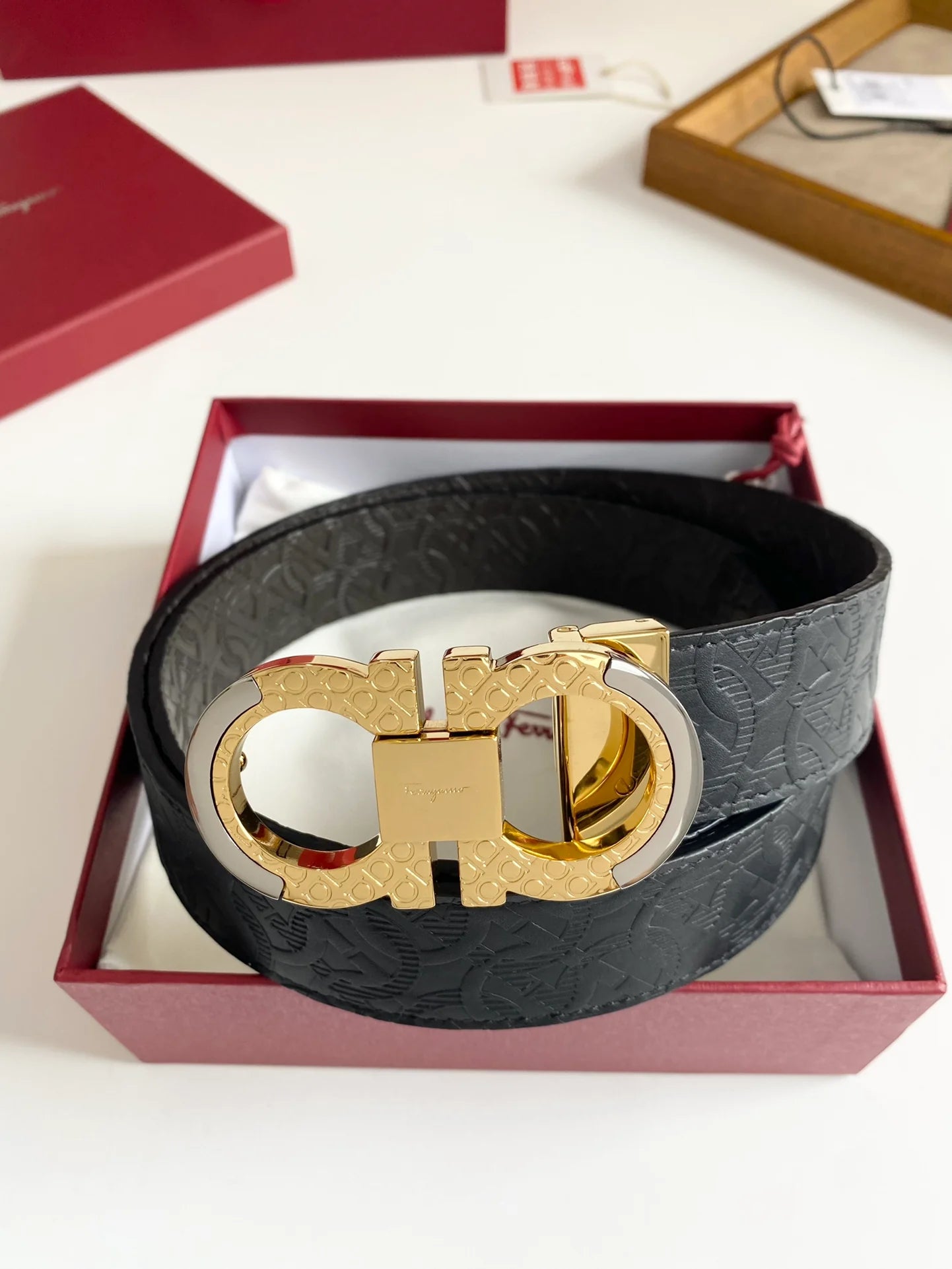 FERRAGAMO BELT
