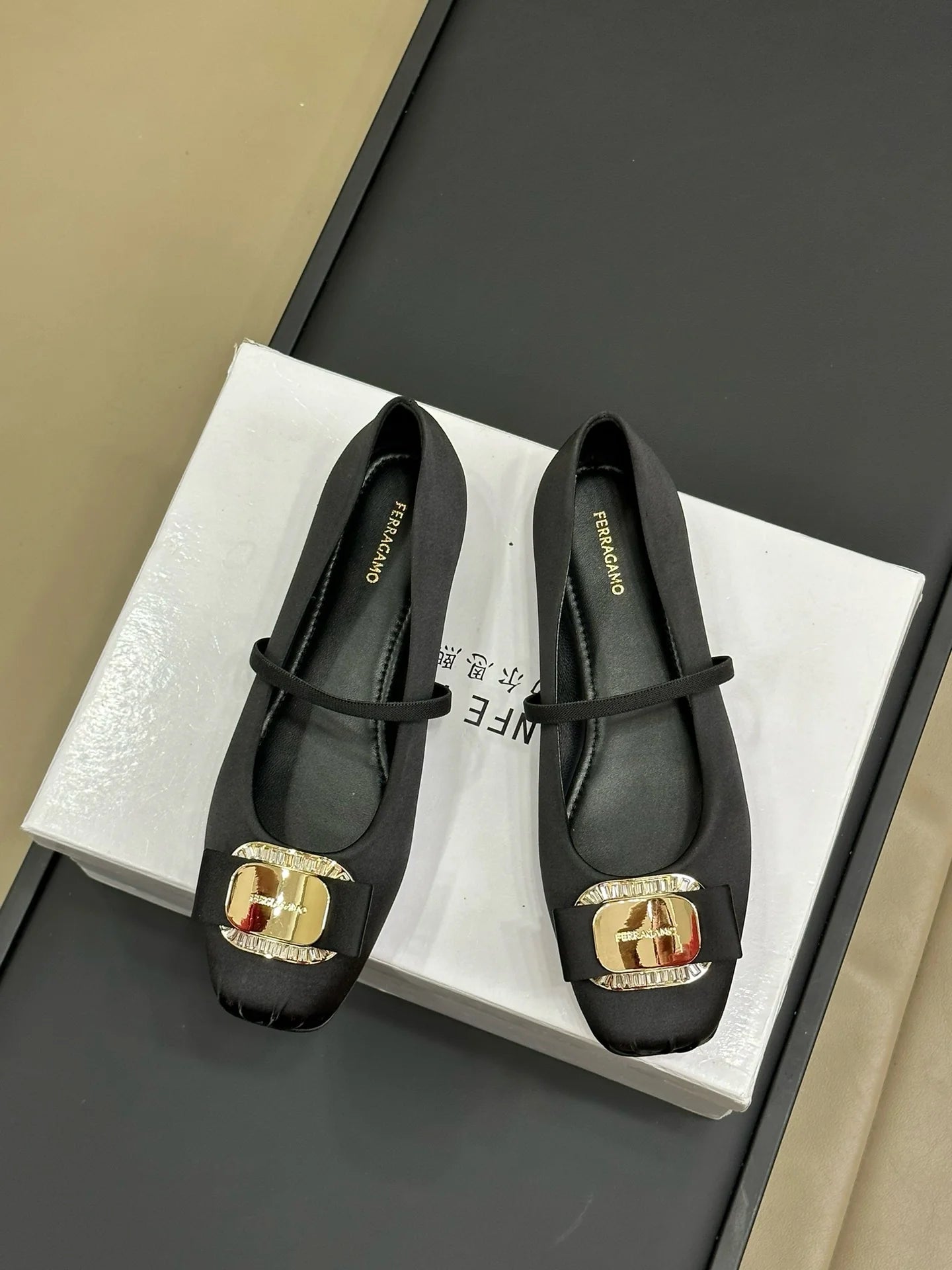 FERRAGAMO HEELS