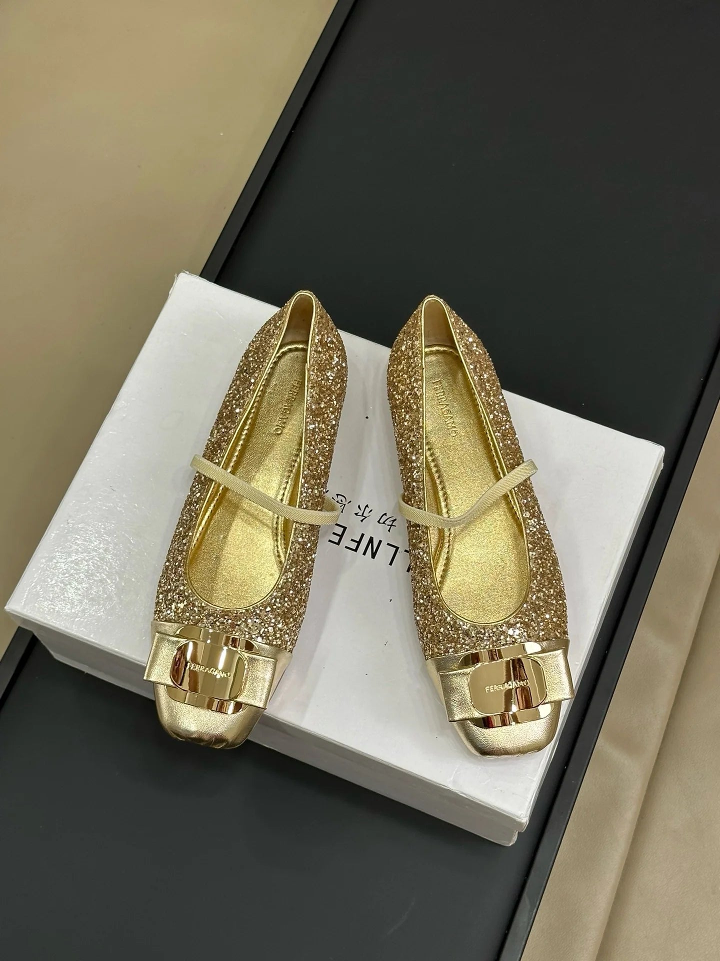 FERRAGAMO HEELS