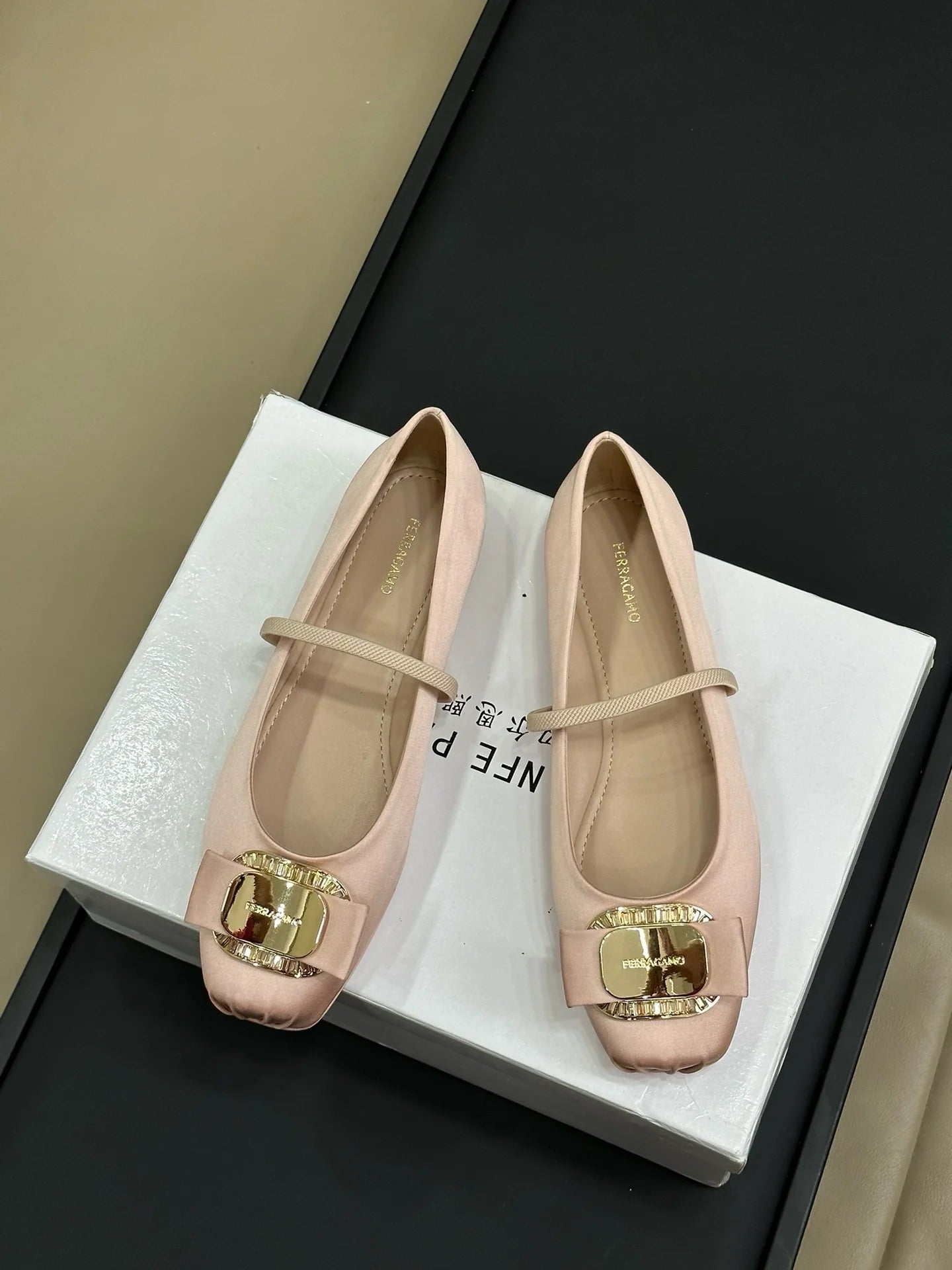 FERRAGAMO HEELS