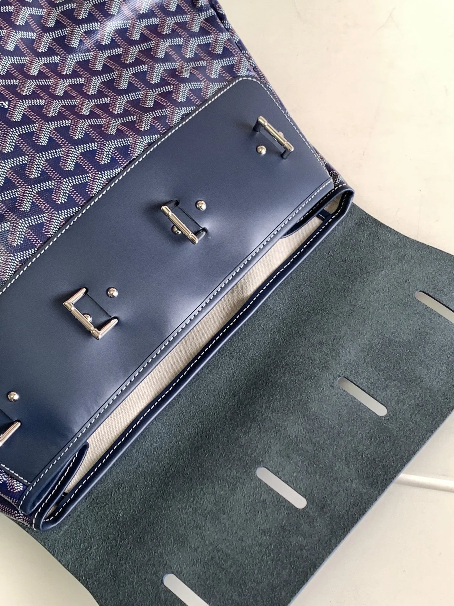 GOYARD BAG