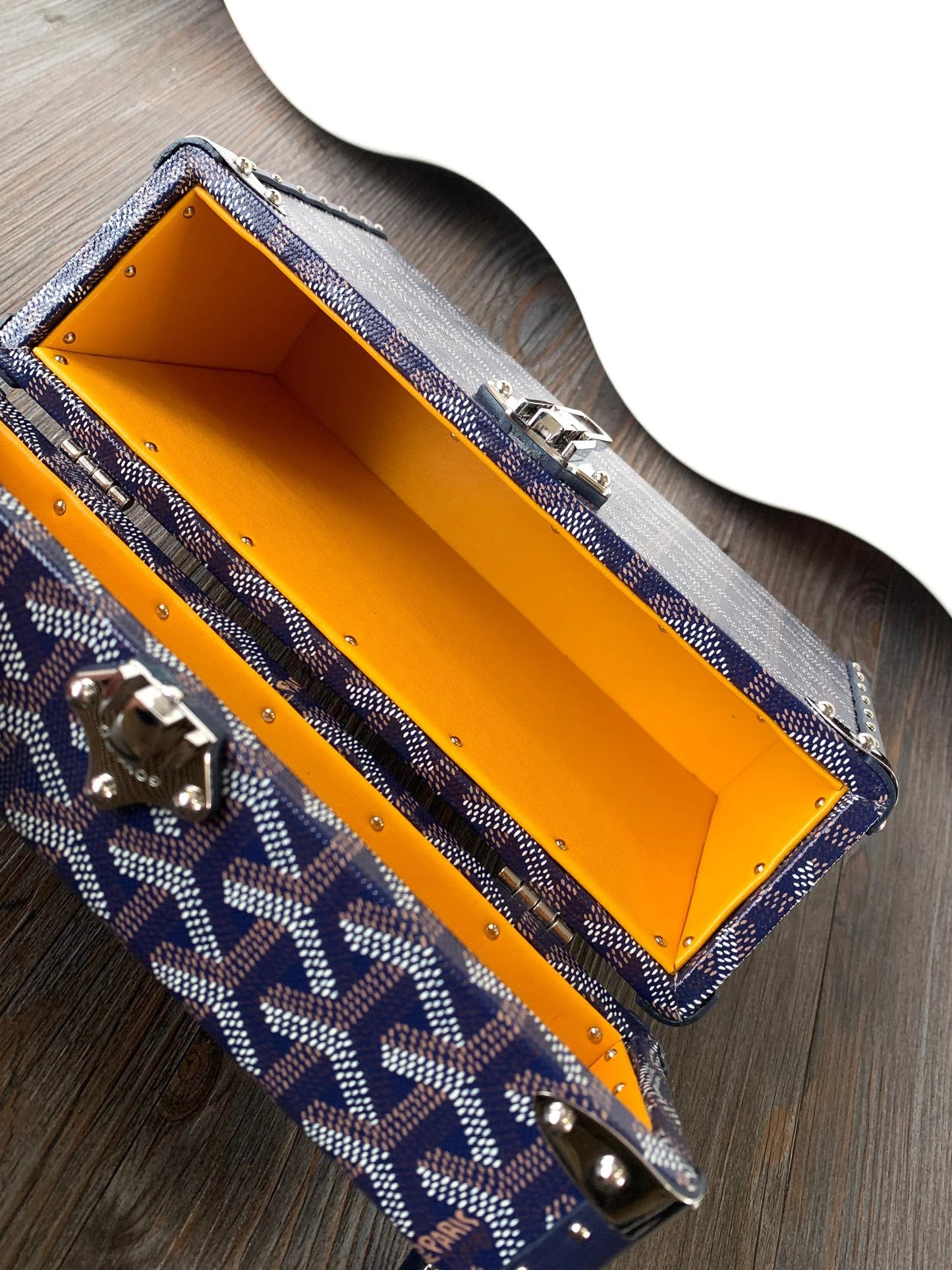 GOYARD BAG