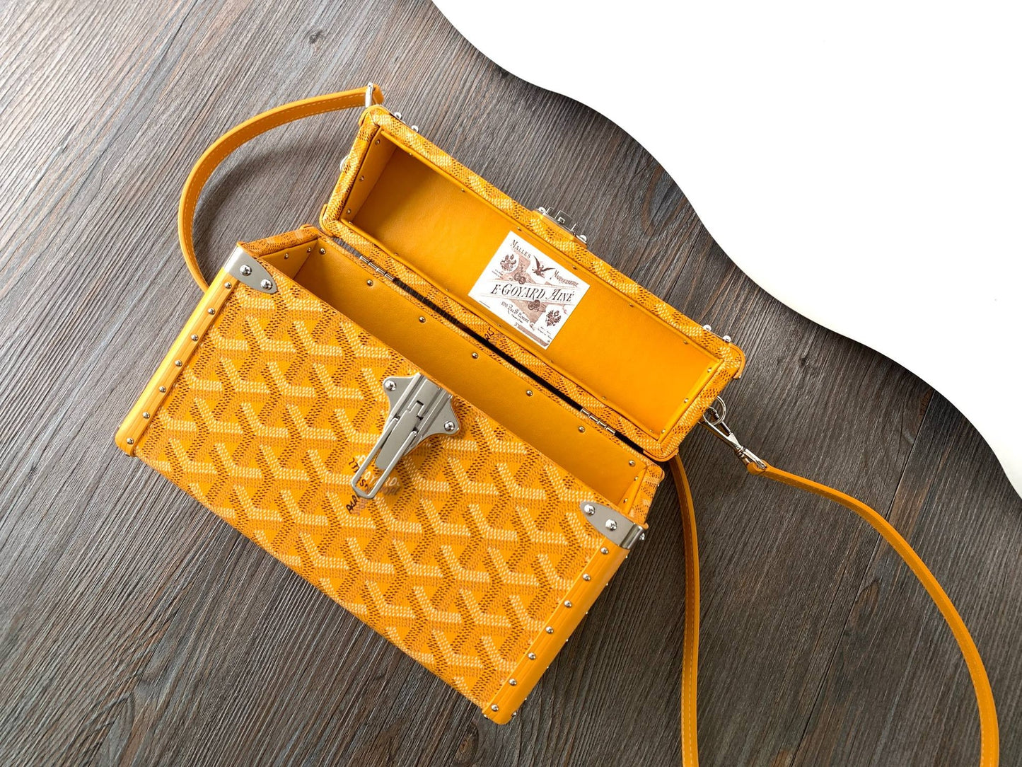 GOYARD BAG