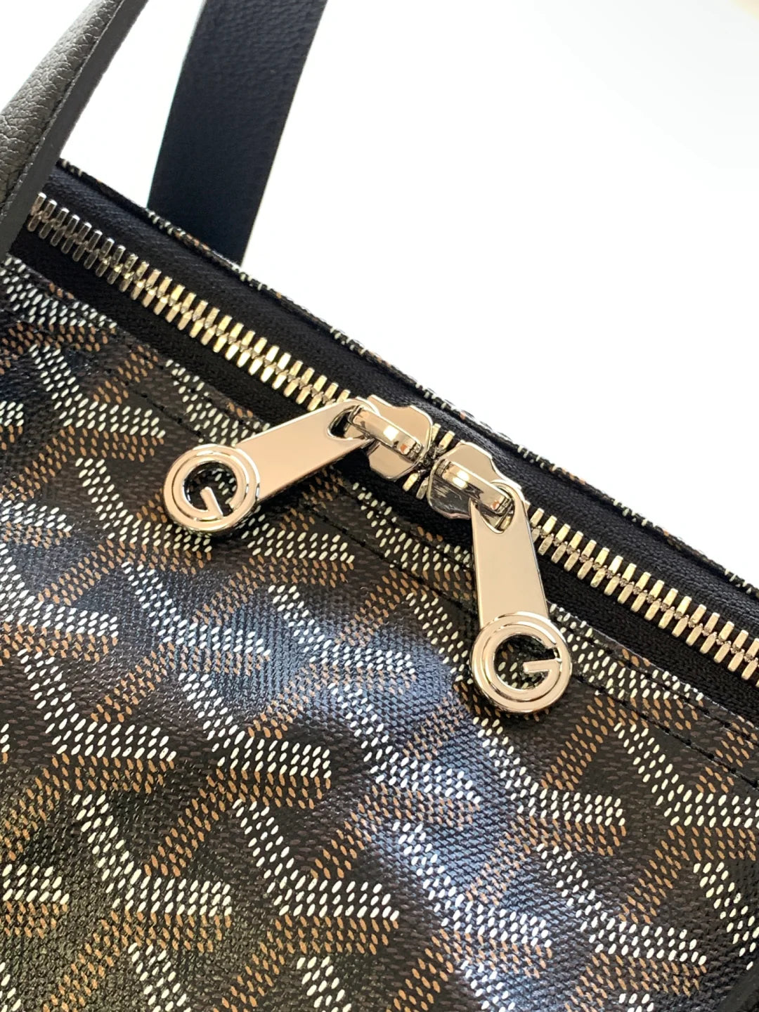 GOYARD BAG