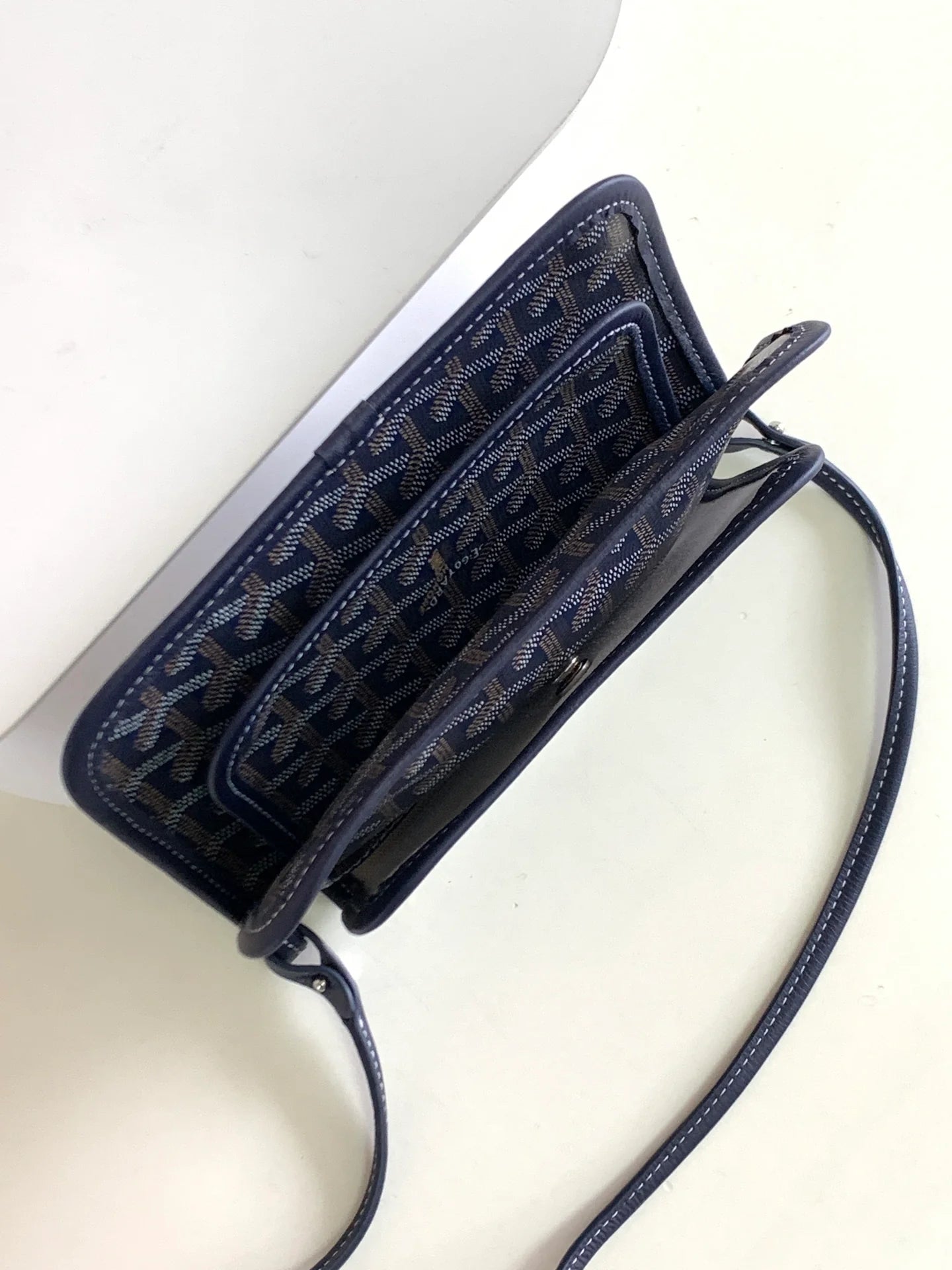 GOYARD BAG