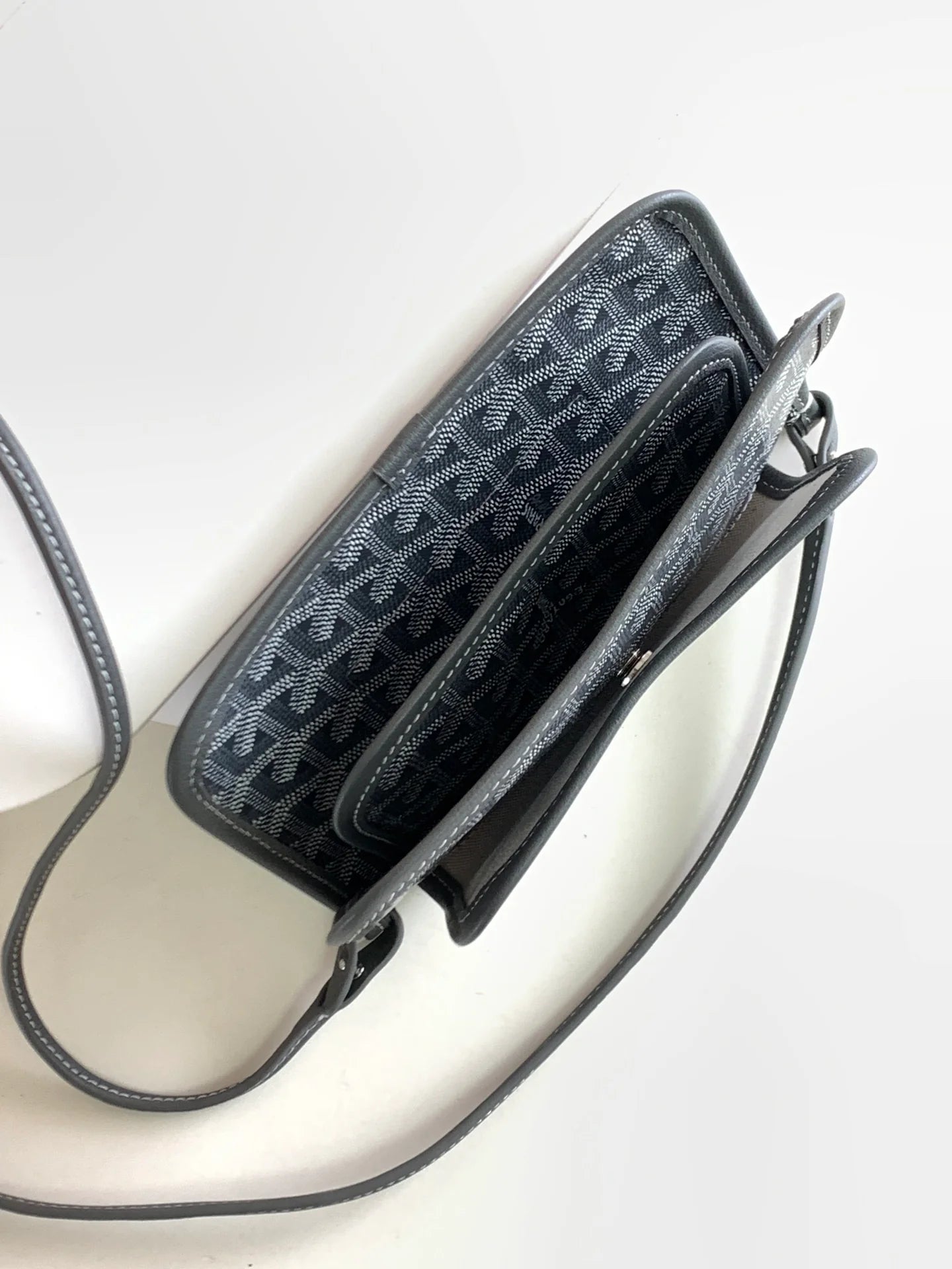 GOYARD BAG