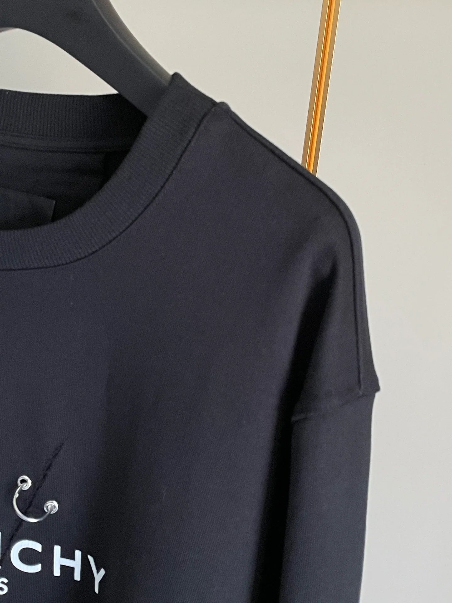 GVC LONG SLEEVE