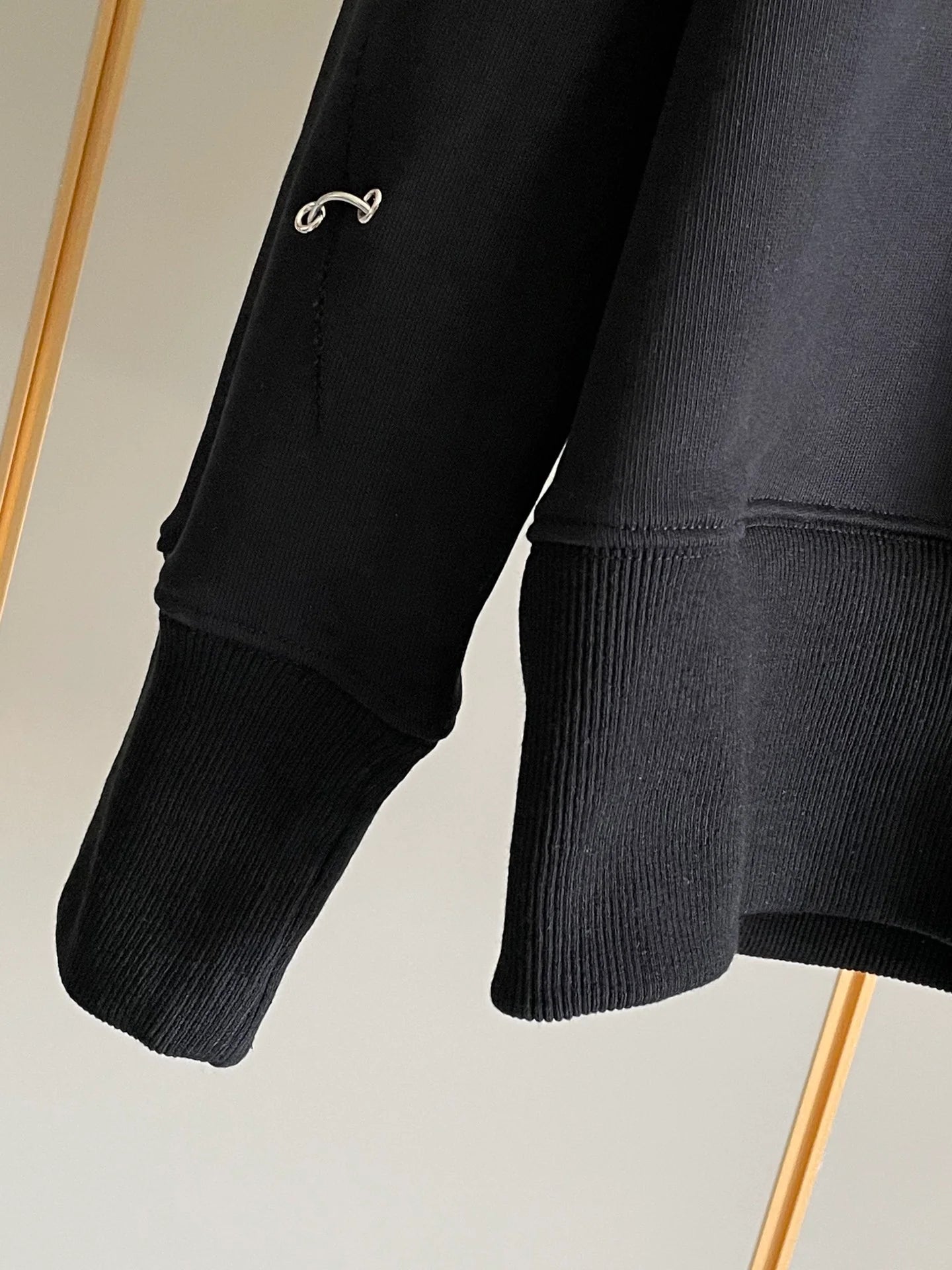 GVC LONG SLEEVE