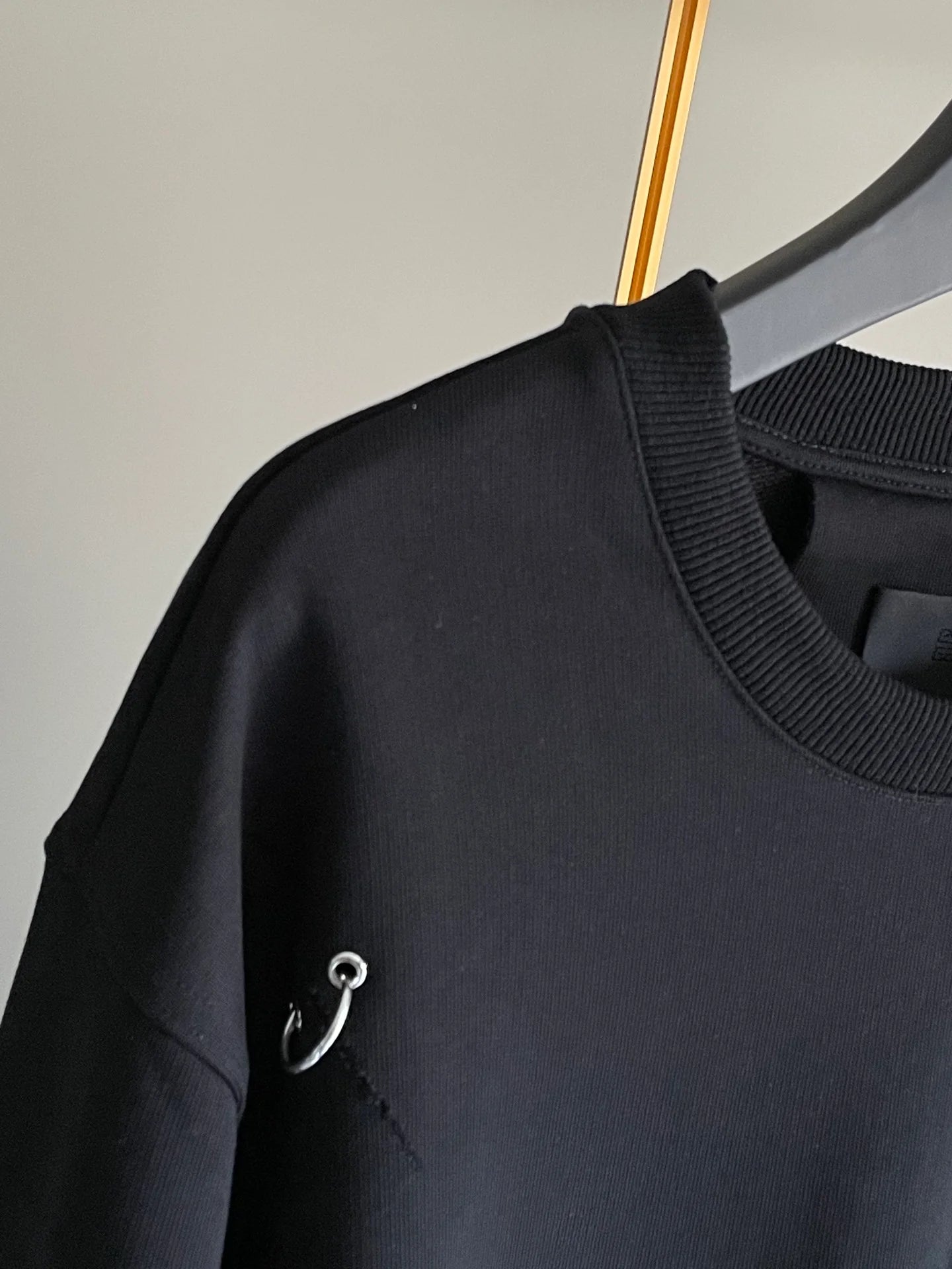 GVC LONG SLEEVE
